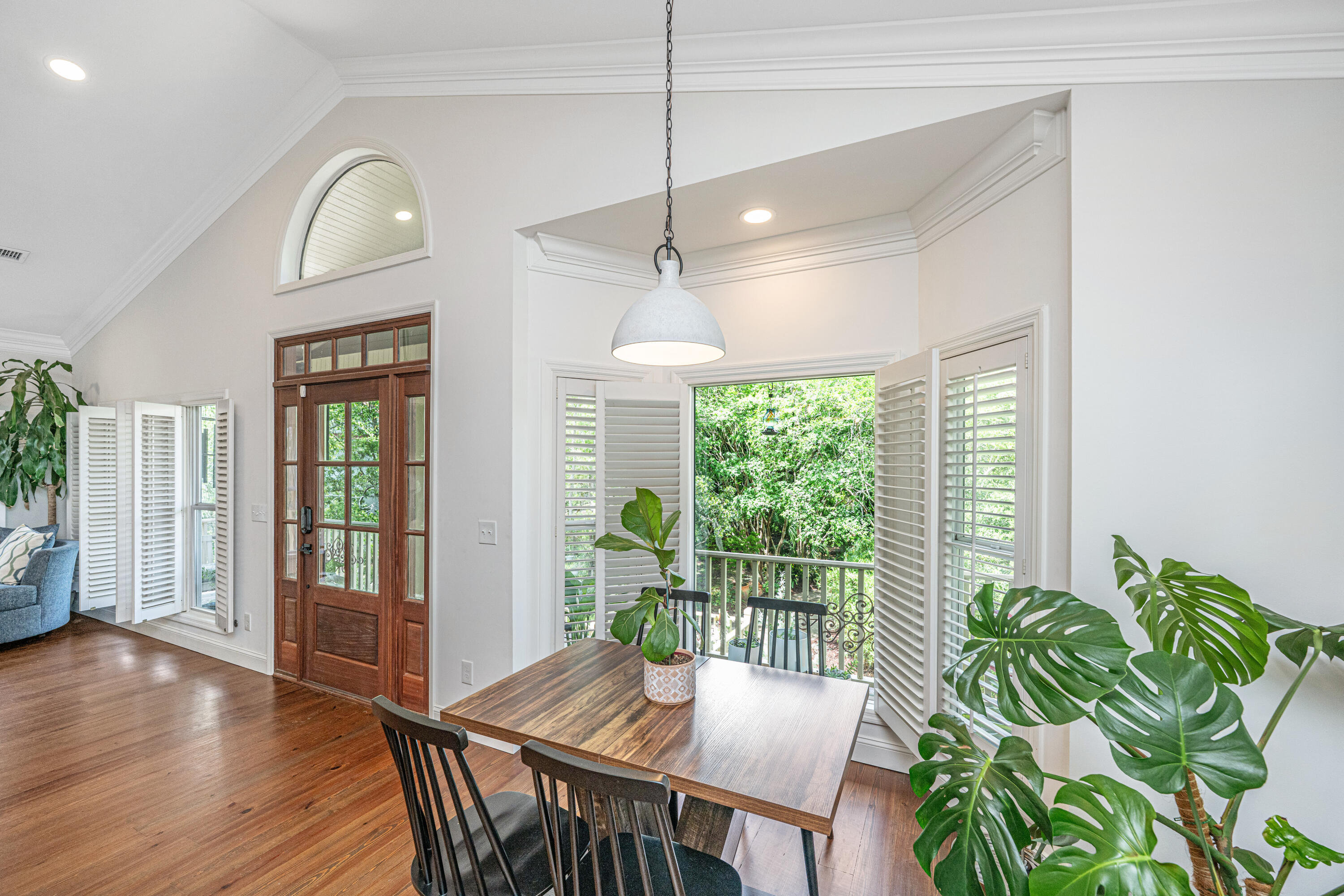 1520 Regimental Lane