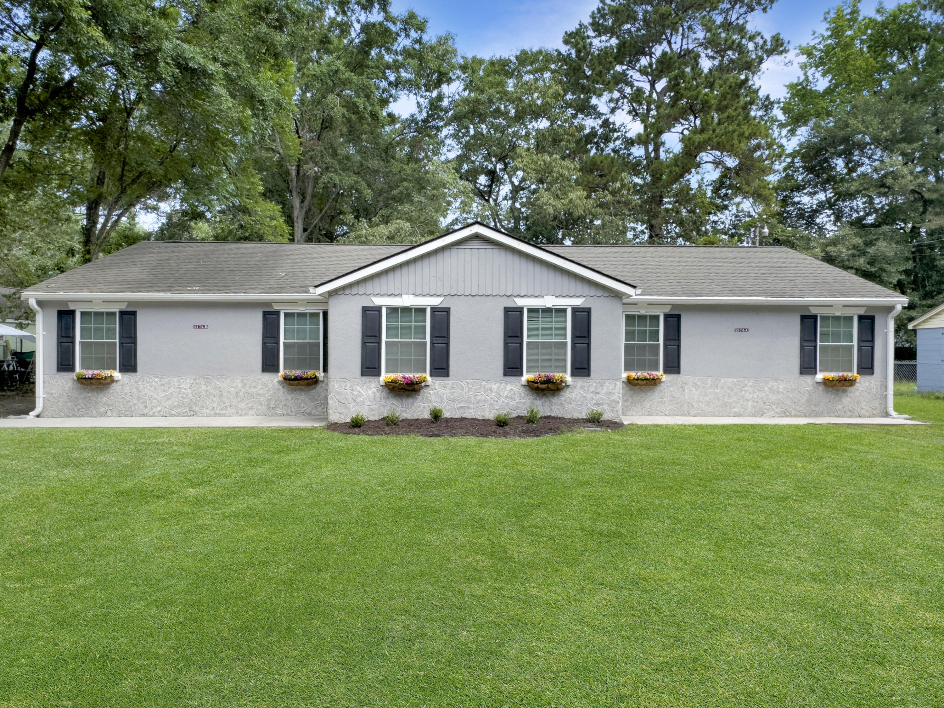 2174 Eleanor Drive Unit: A&B