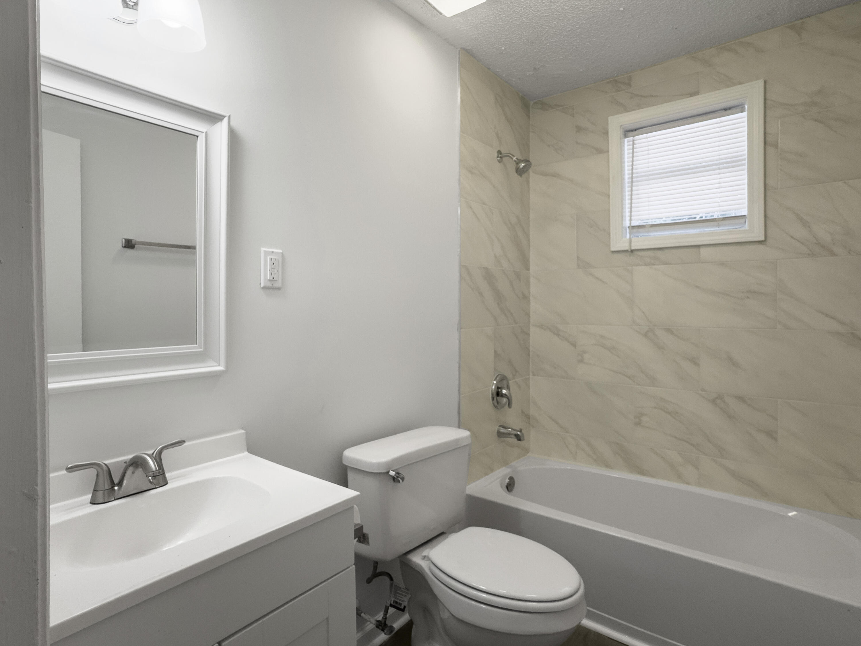 2174 Eleanor Drive Unit: A&B