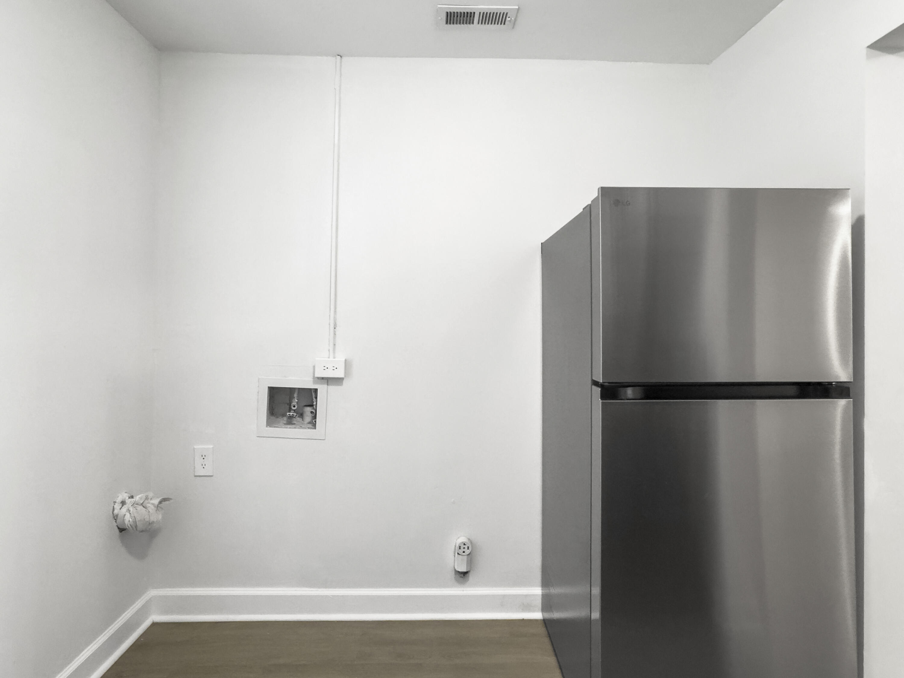 2174 Eleanor Drive Unit: A&B