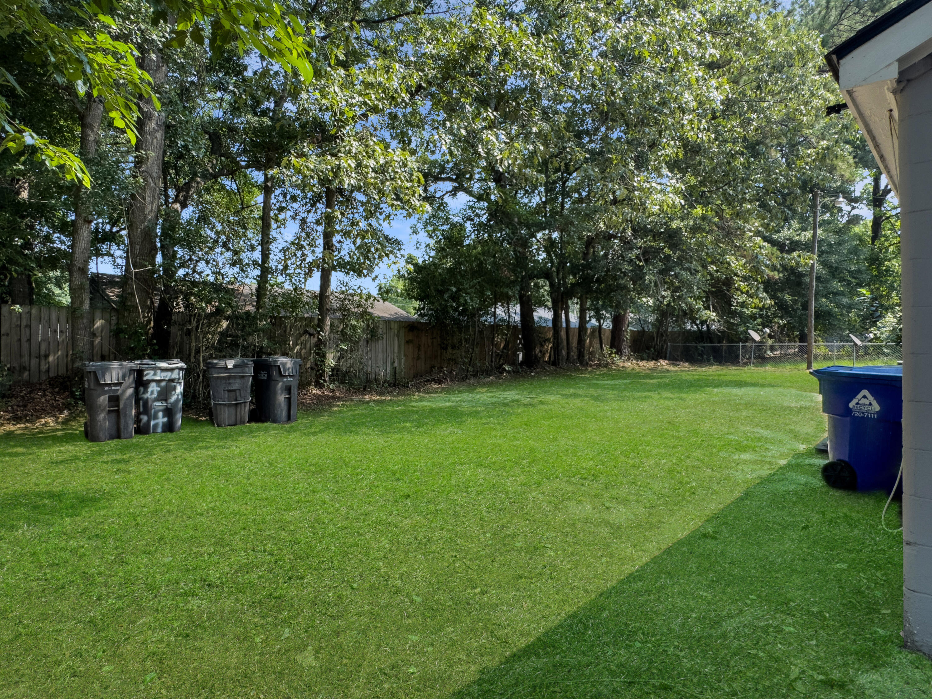 2174 Eleanor Drive Unit: A&B