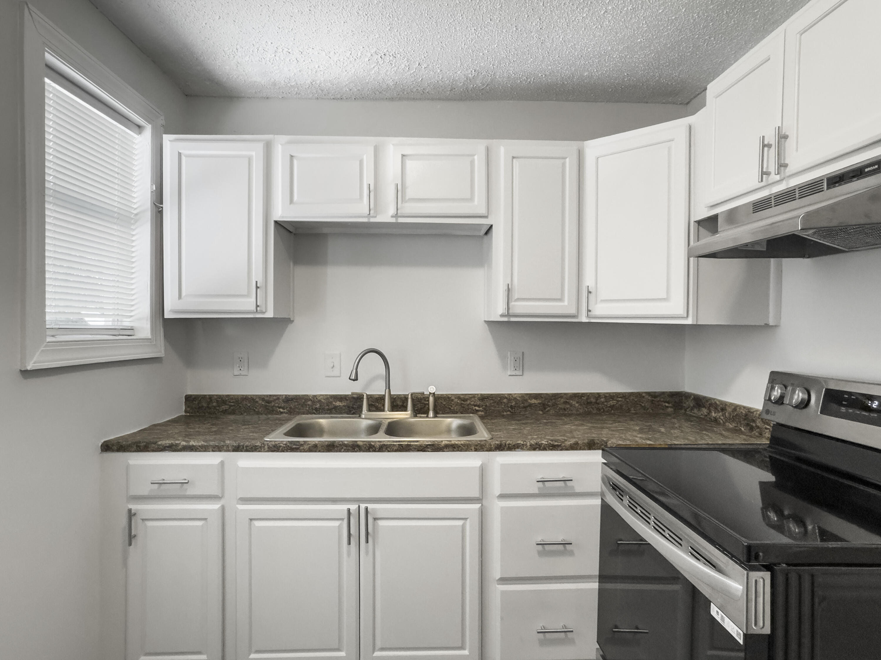 2174 Eleanor Drive Unit: A&B