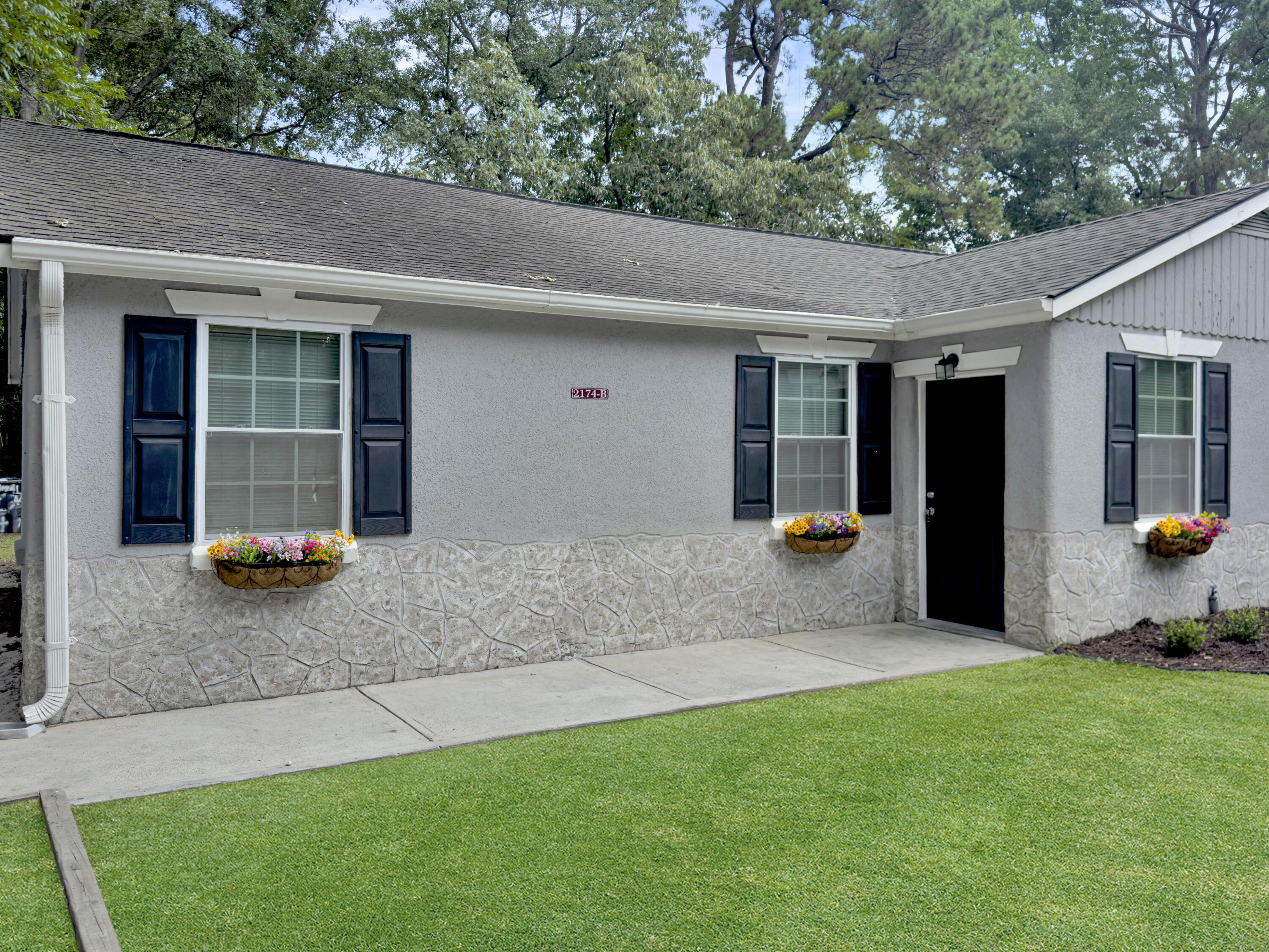 2174 Eleanor Drive Unit: A&B