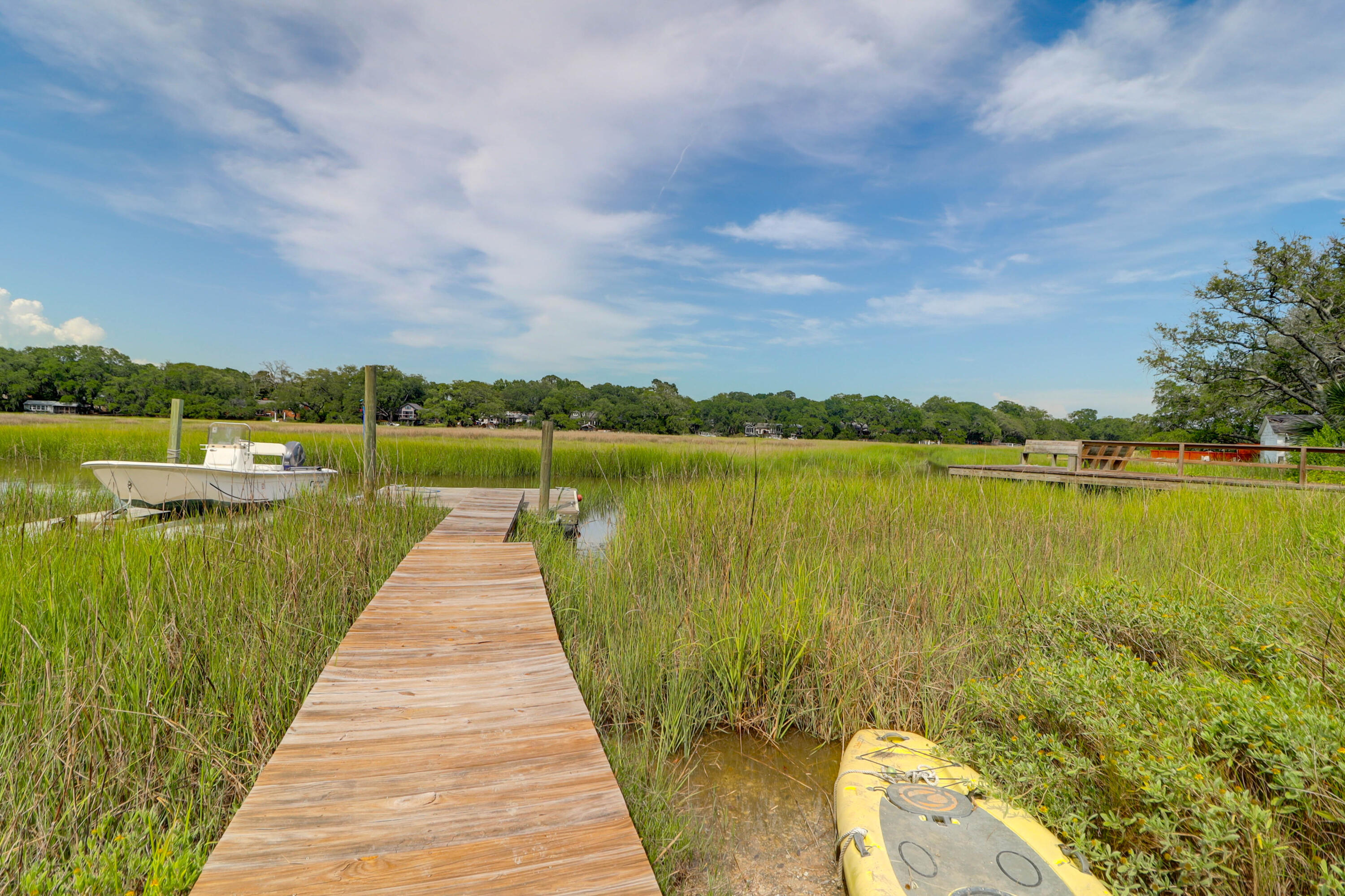 1468 N Relyea Avenue