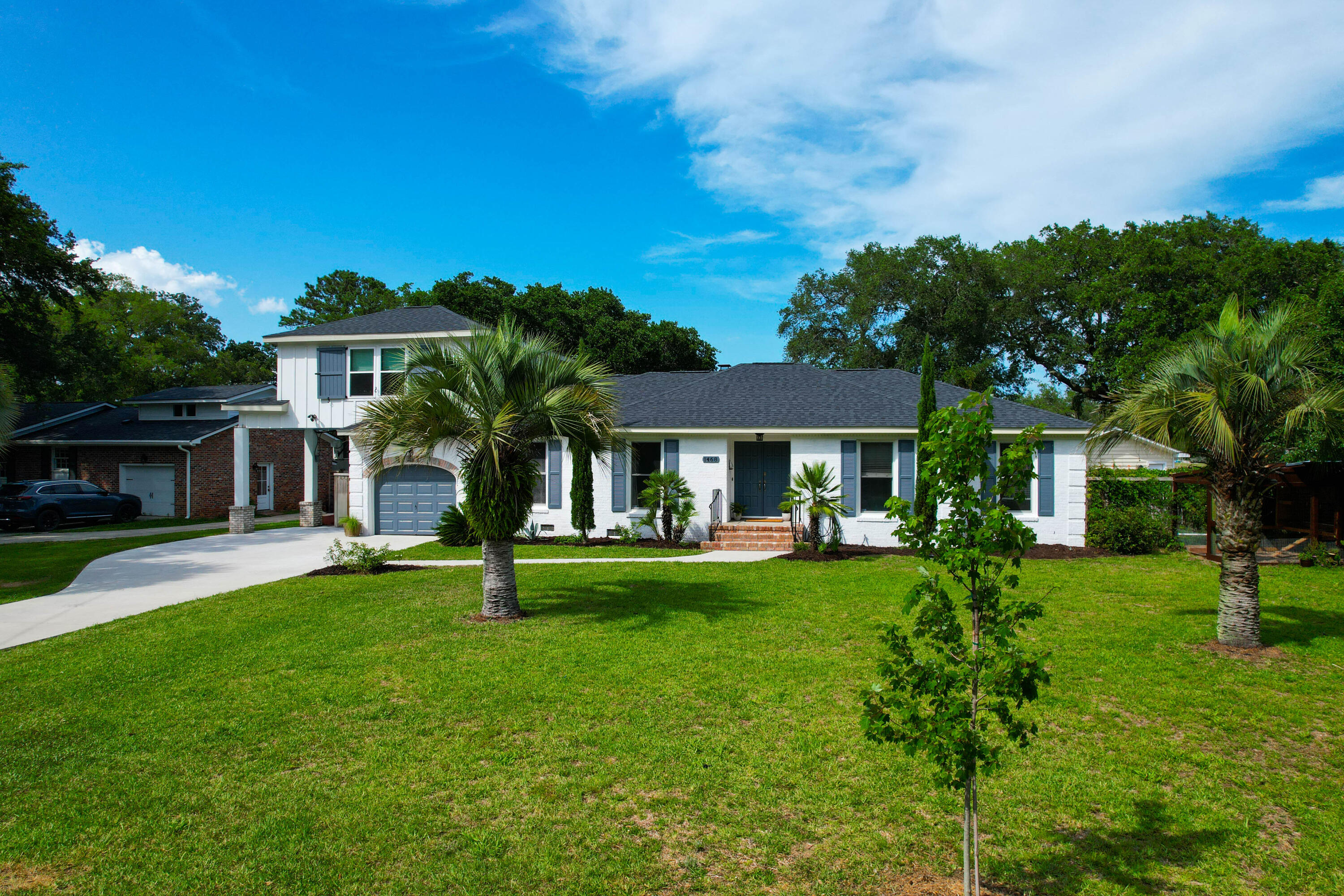 1468 N Relyea Avenue