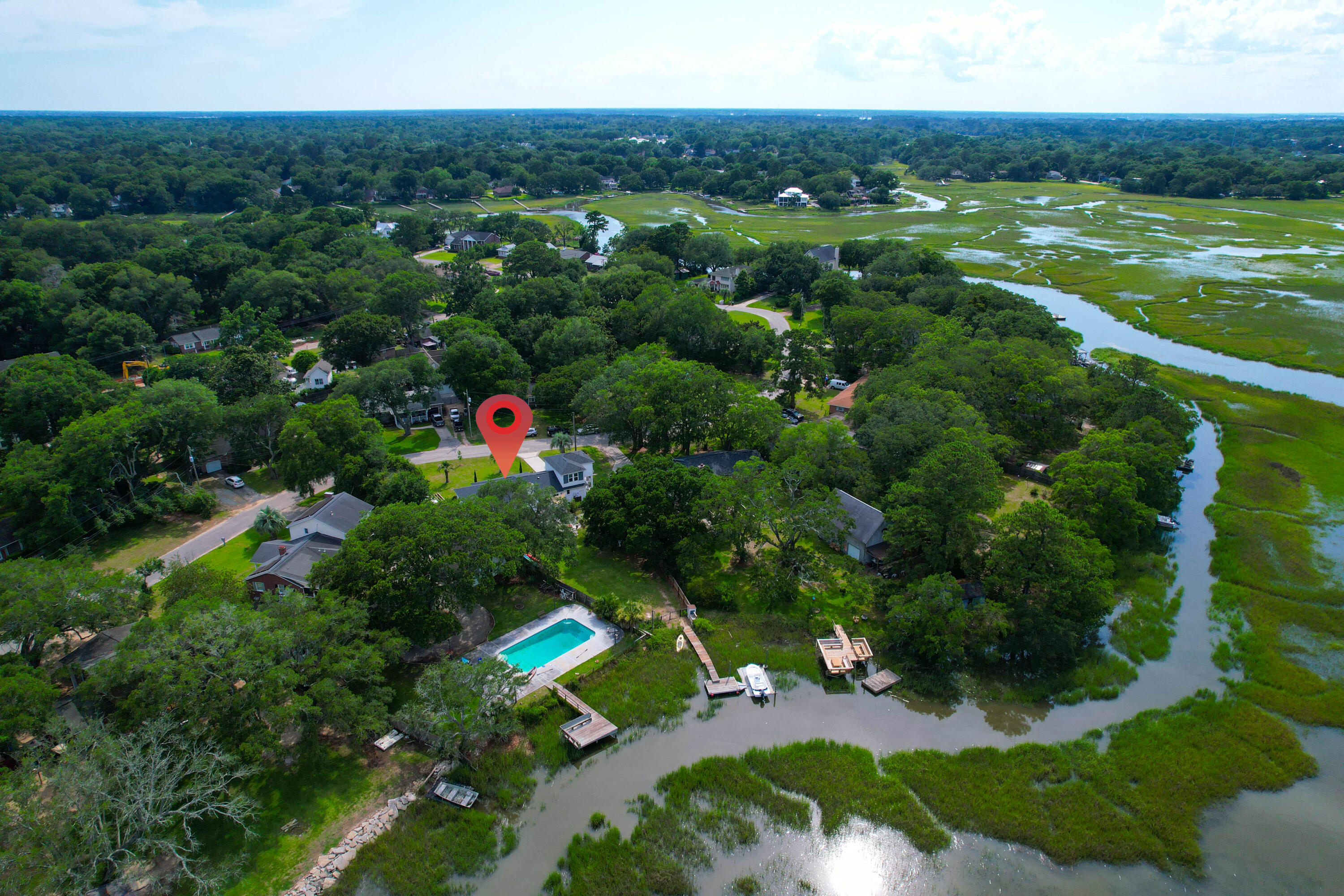 1468 N Relyea Avenue