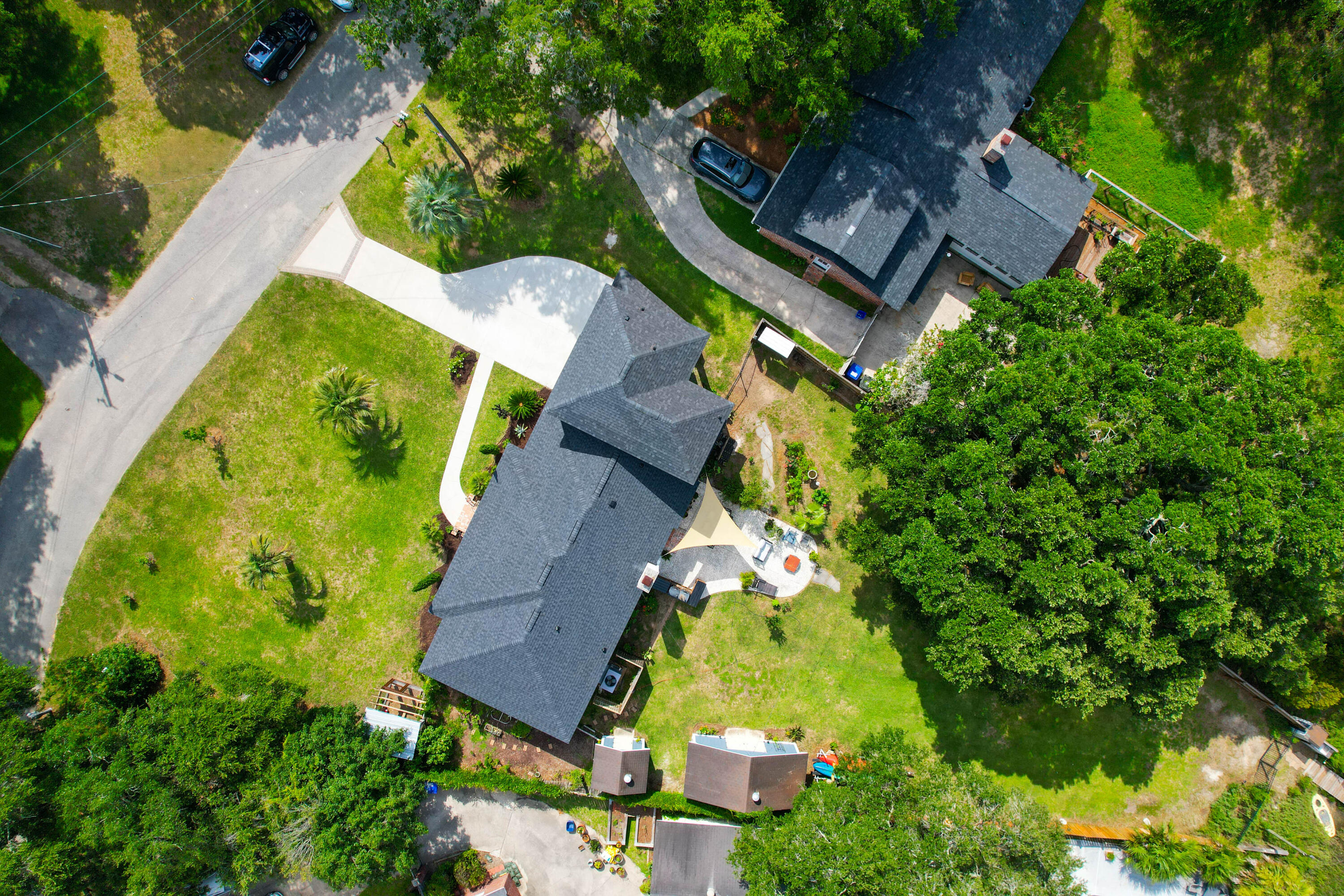 1468 N Relyea Avenue