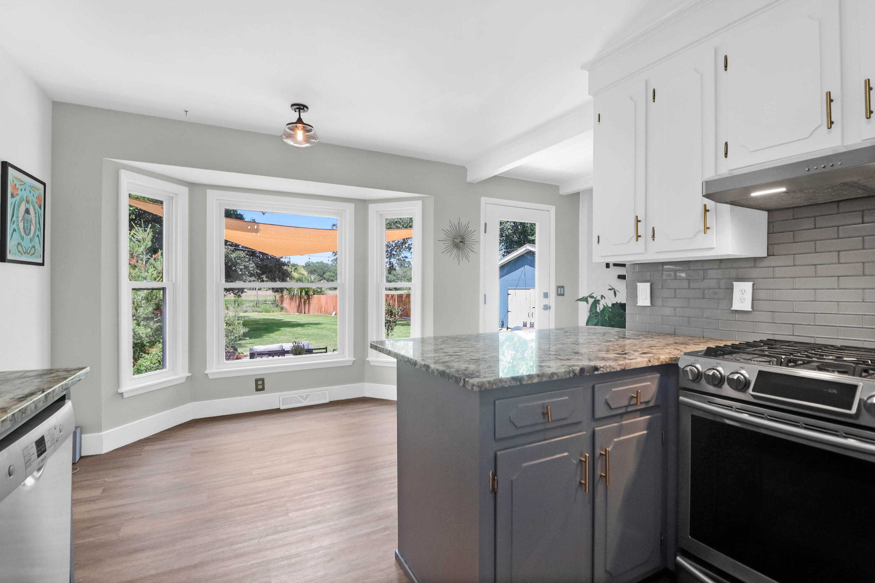 1468 N Relyea Avenue