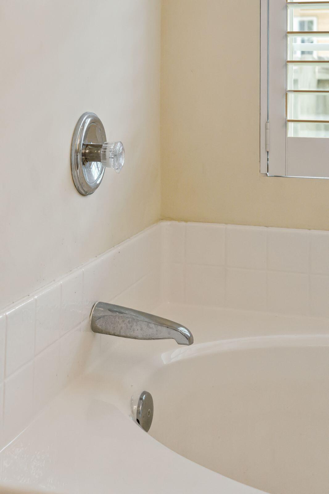 518 Cecilia Cove Drive