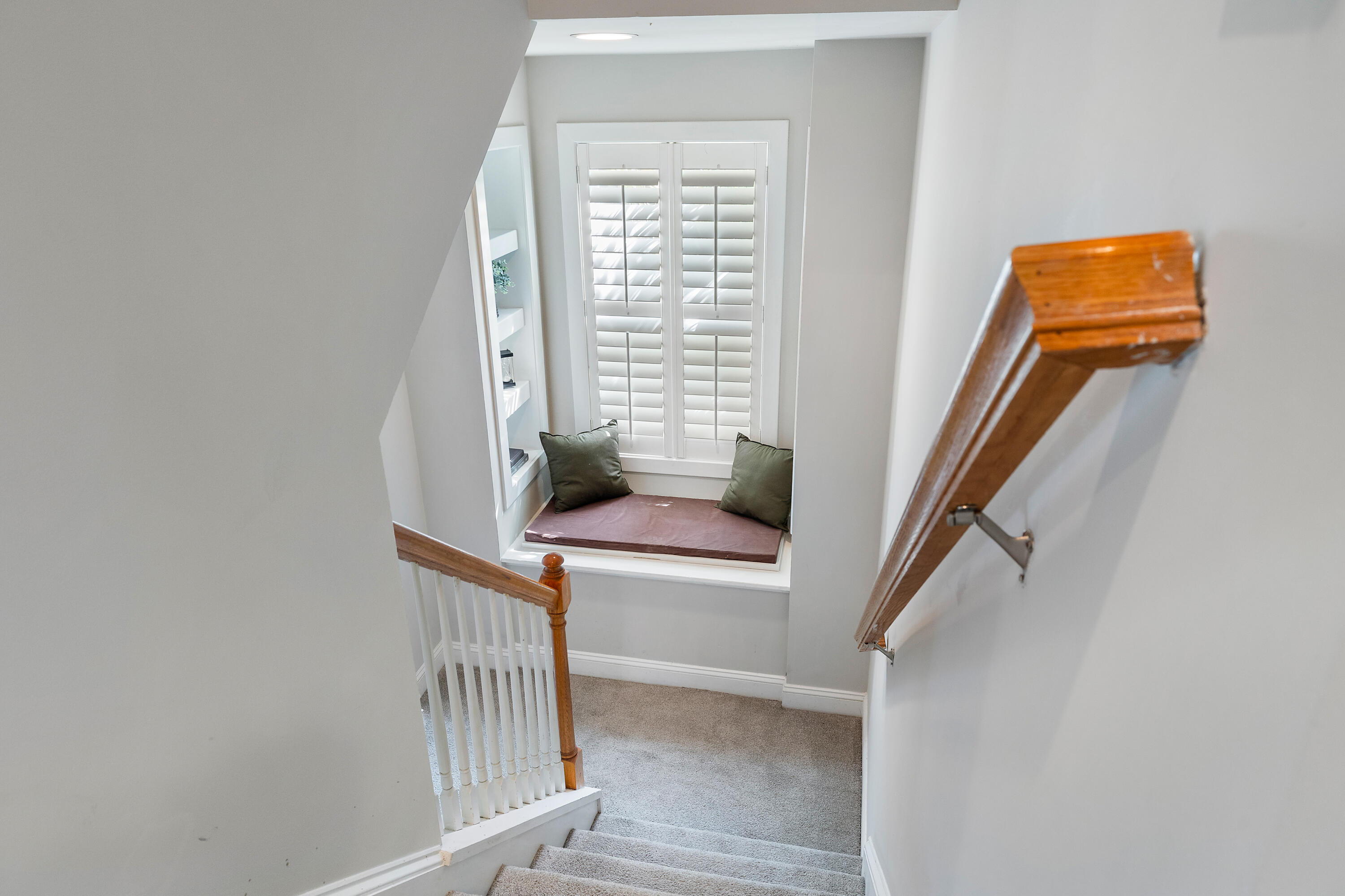 123 Gaslight Boulevard