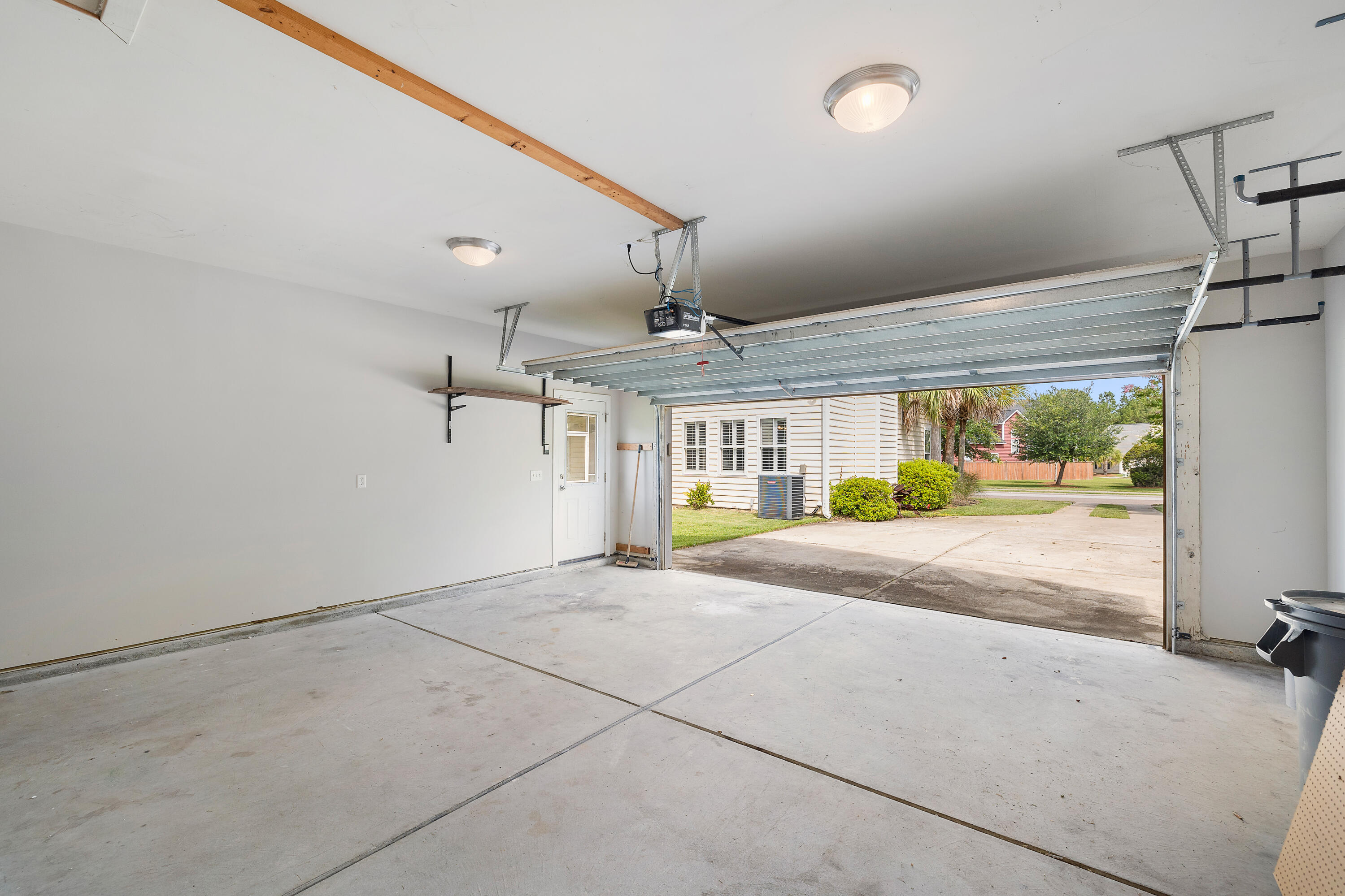 123 Gaslight Boulevard