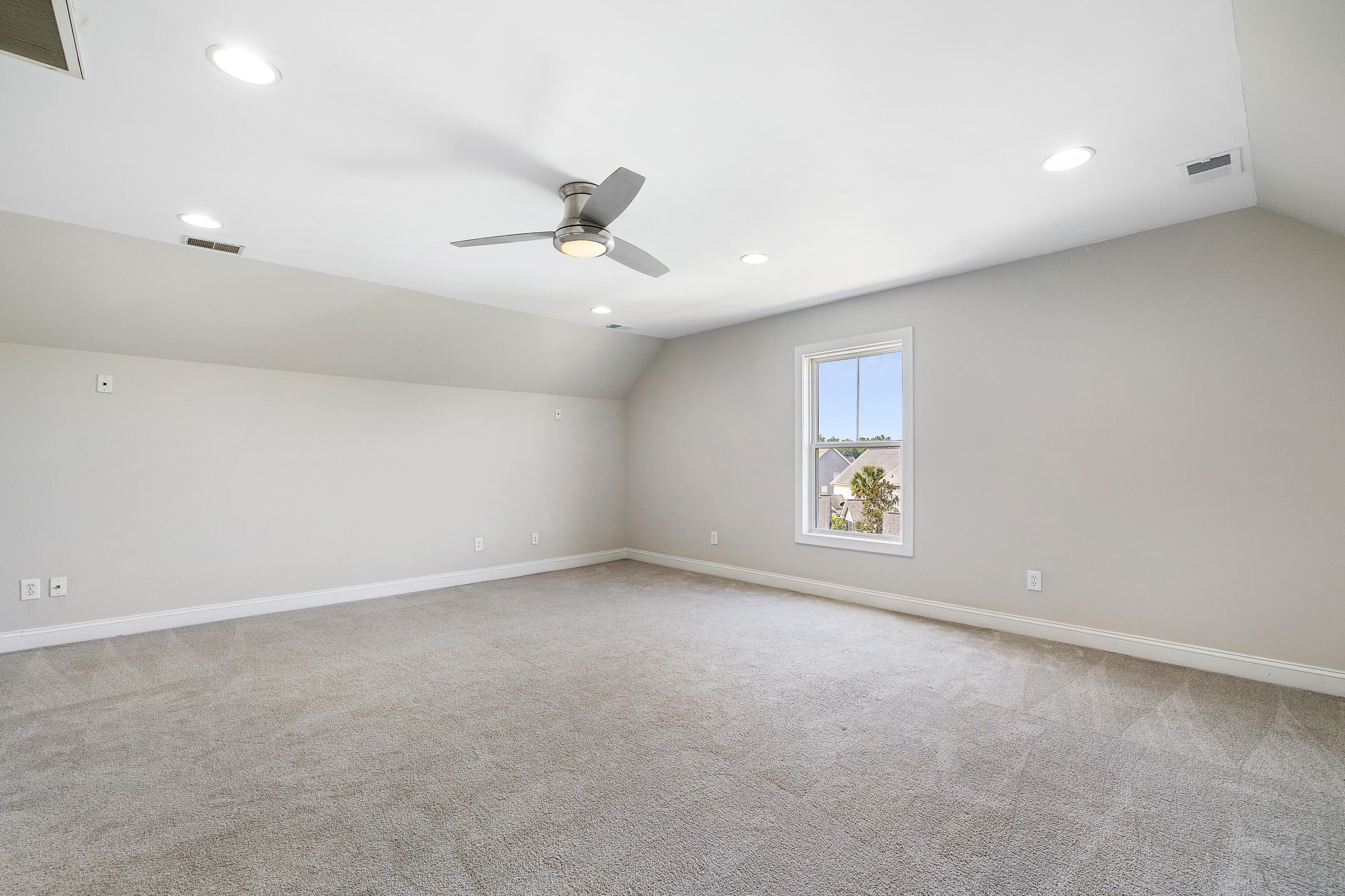 123 Gaslight Boulevard