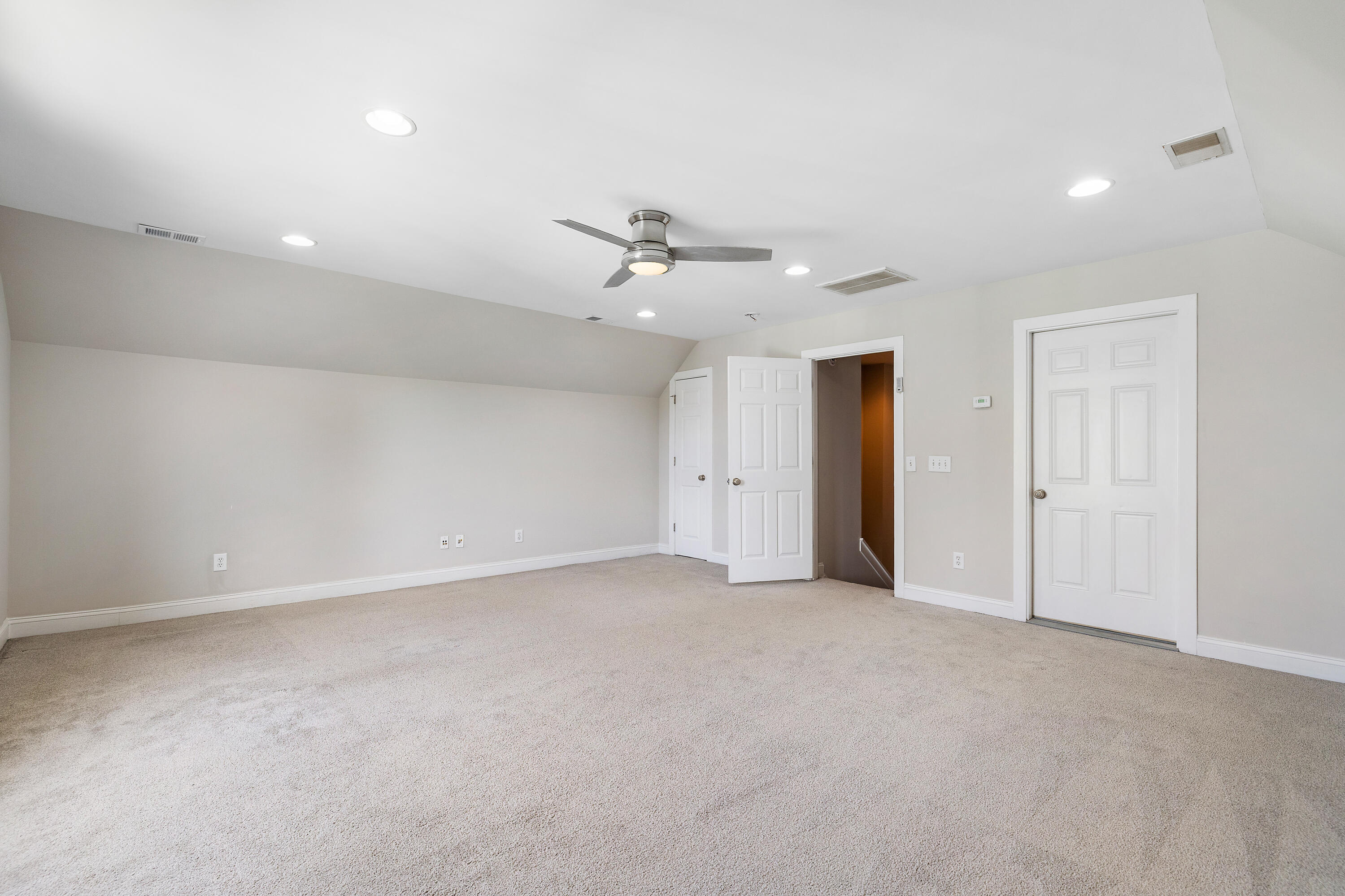 123 Gaslight Boulevard