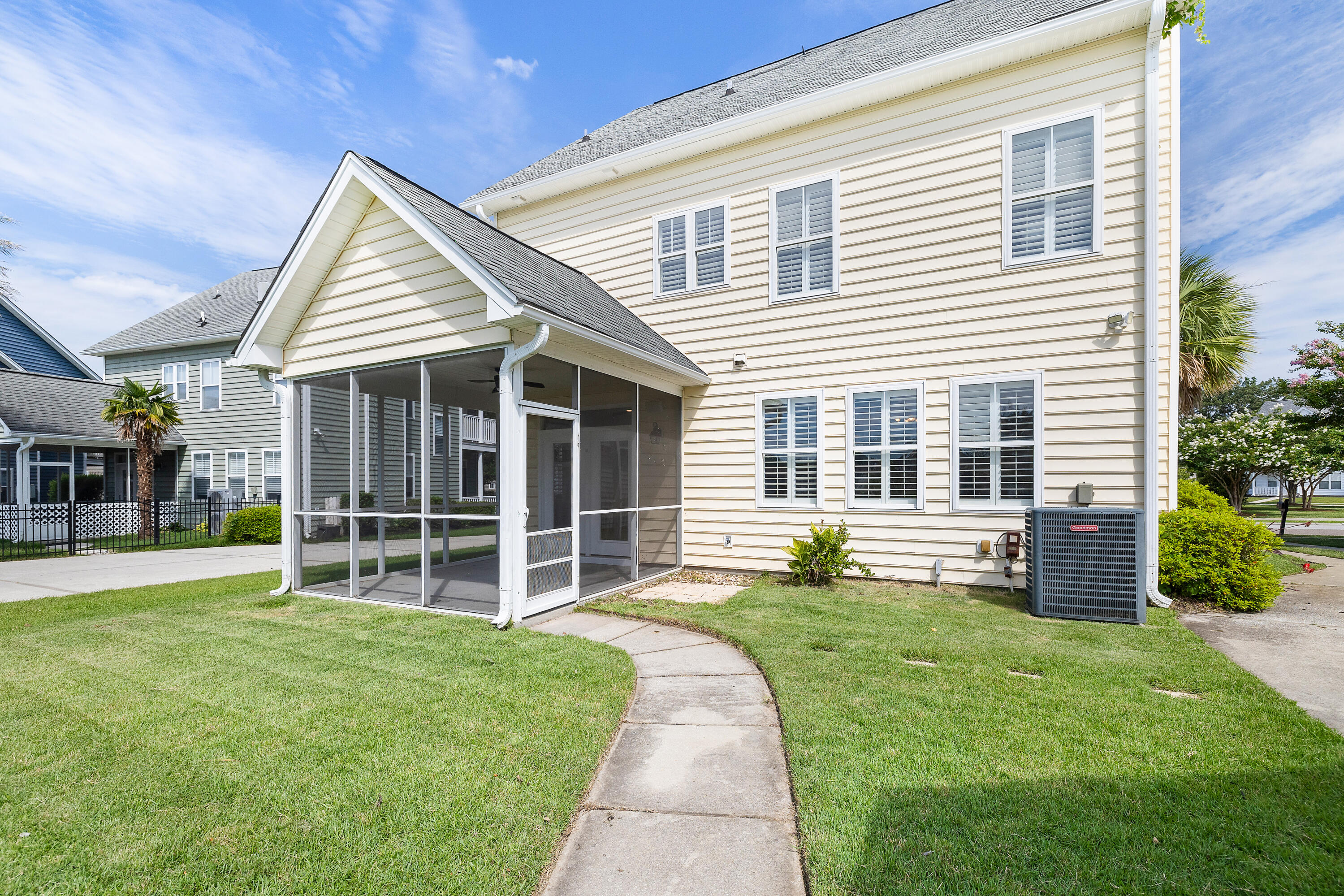 123 Gaslight Boulevard