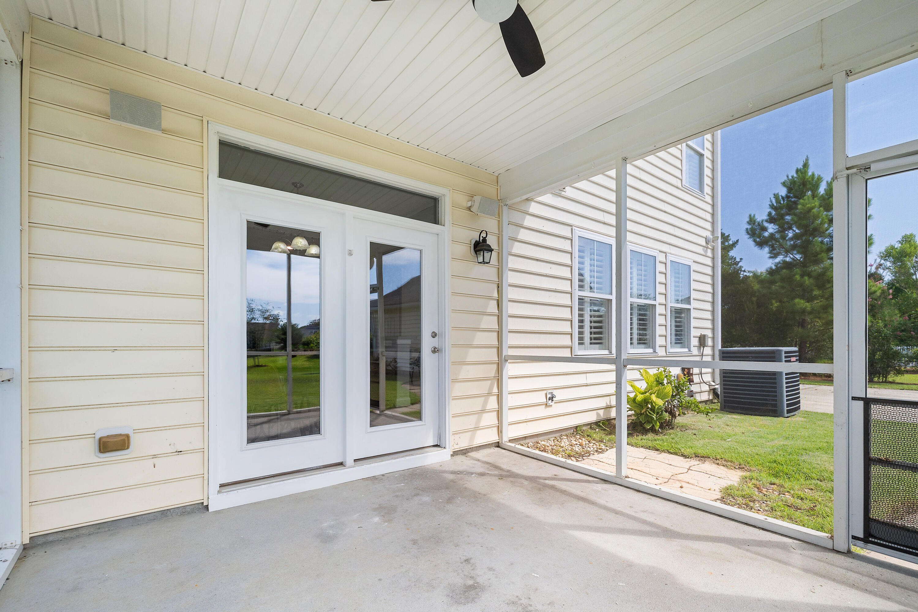 123 Gaslight Boulevard