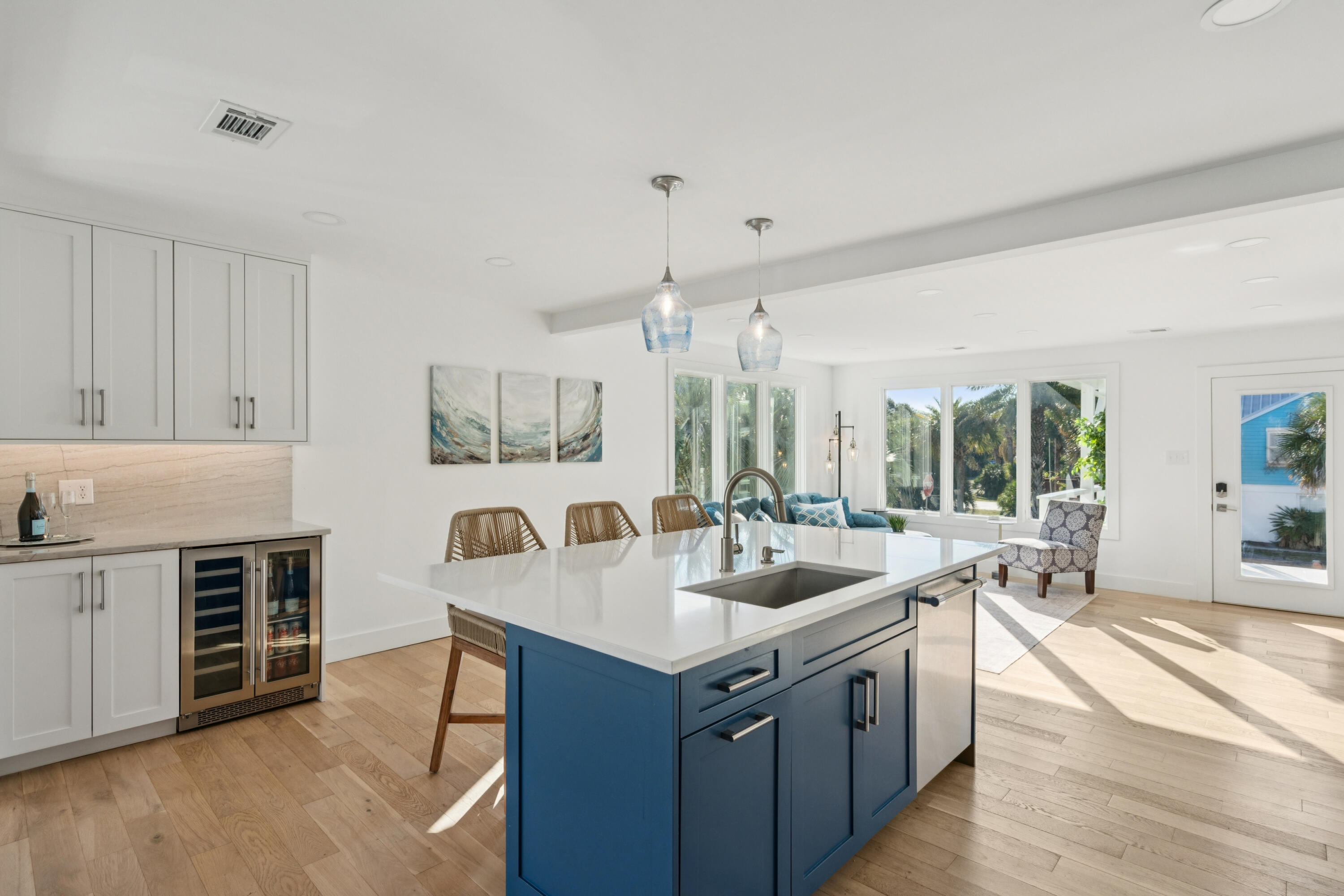 2407 Cameron Boulevard