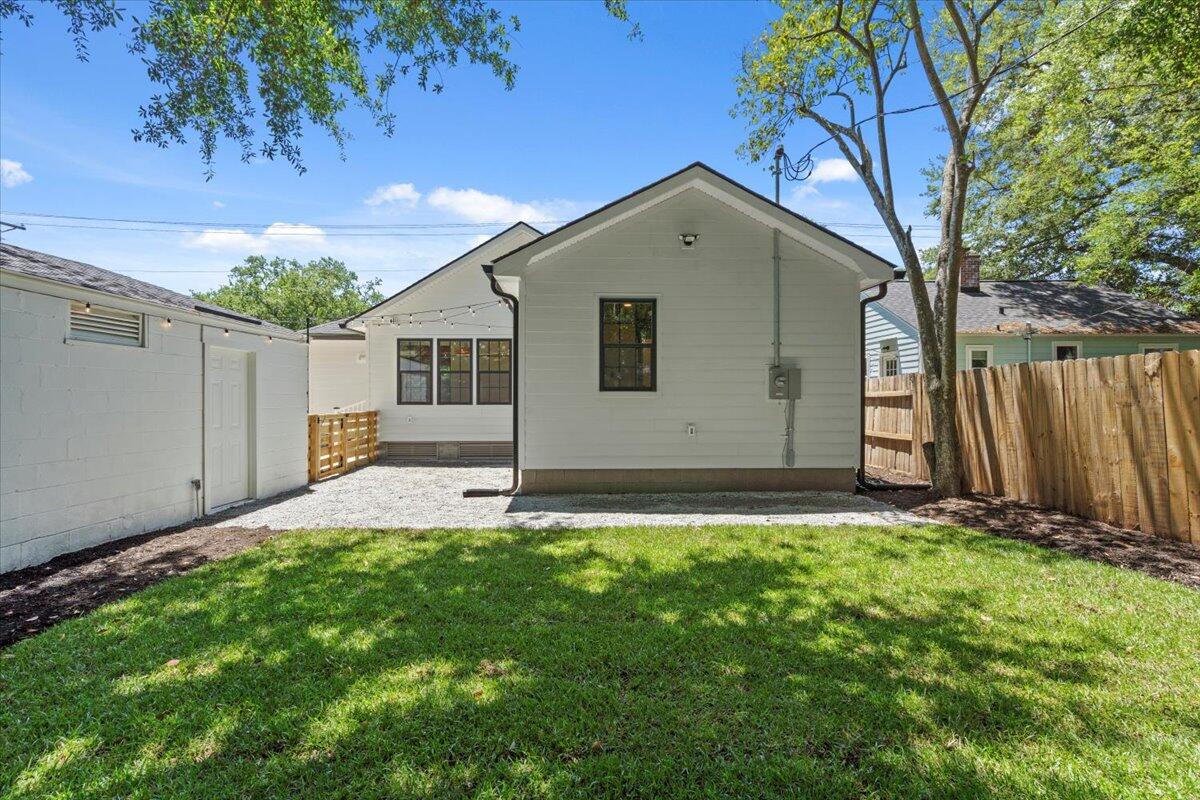 1430 E Montague Avenue