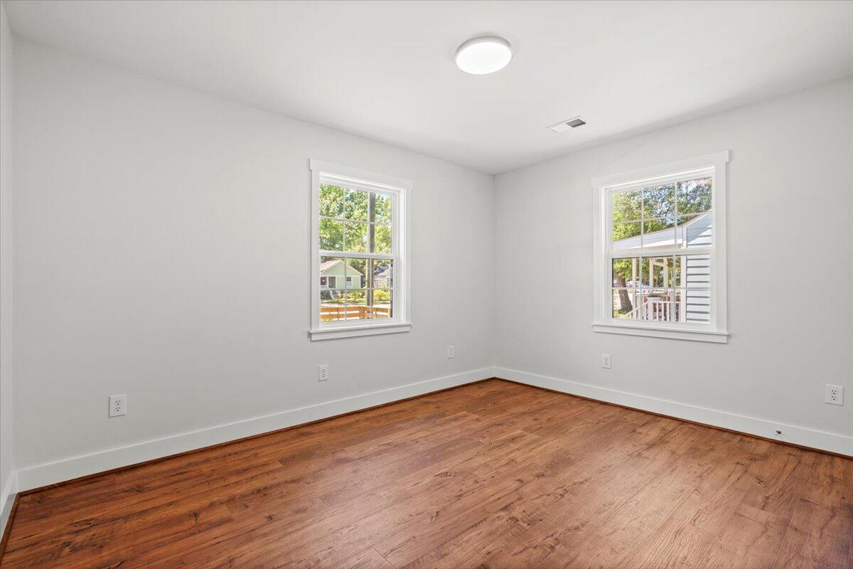 1430 E Montague Avenue