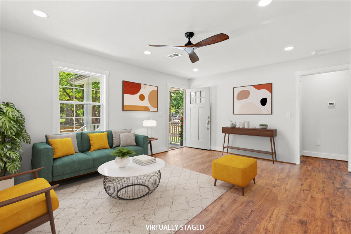 1430 E Montague Avenue