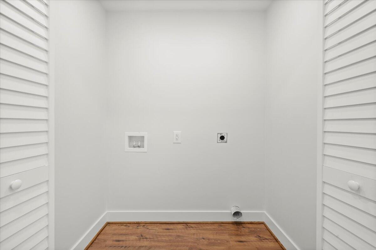 1430 E Montague Avenue