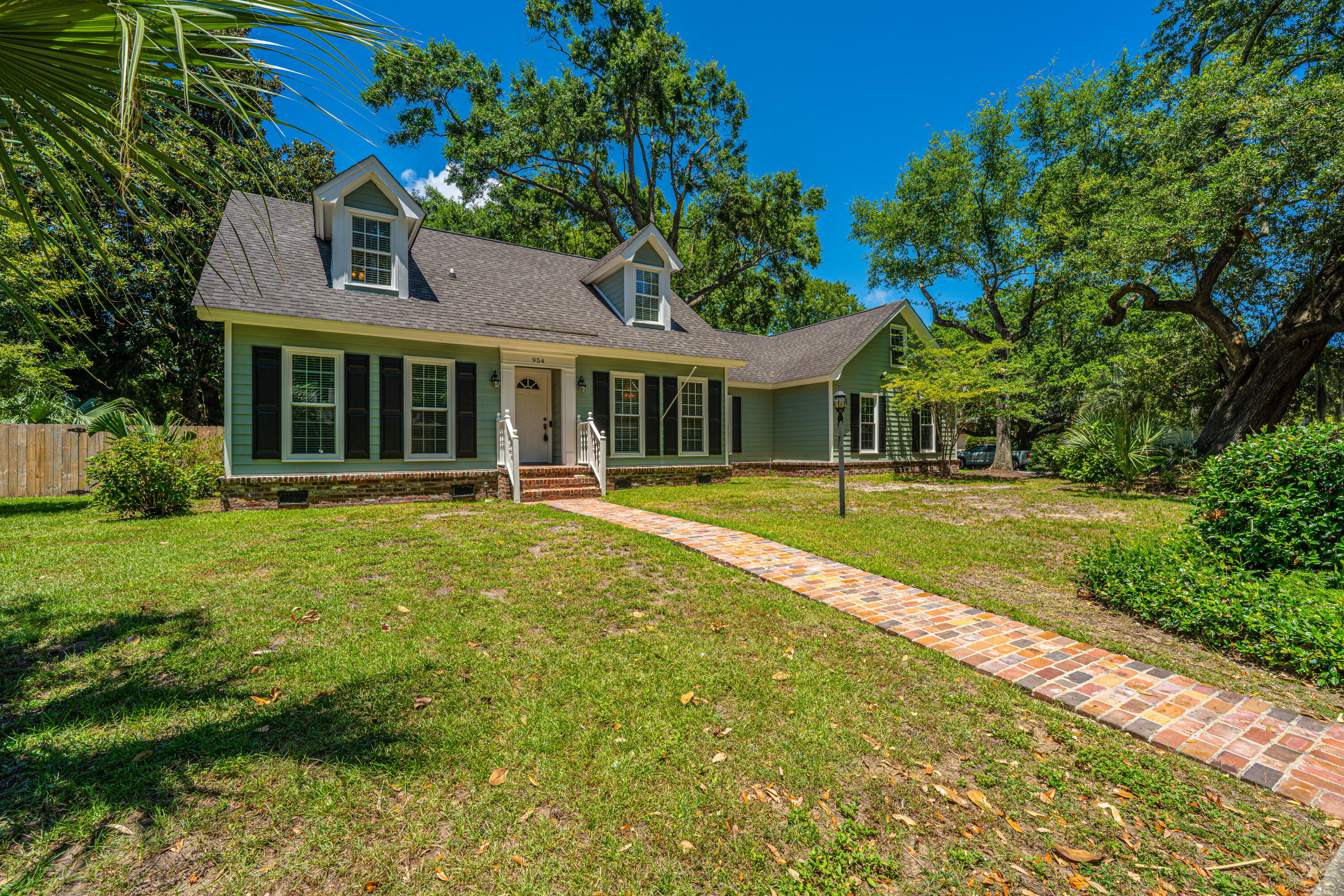 954 Harbortowne Road