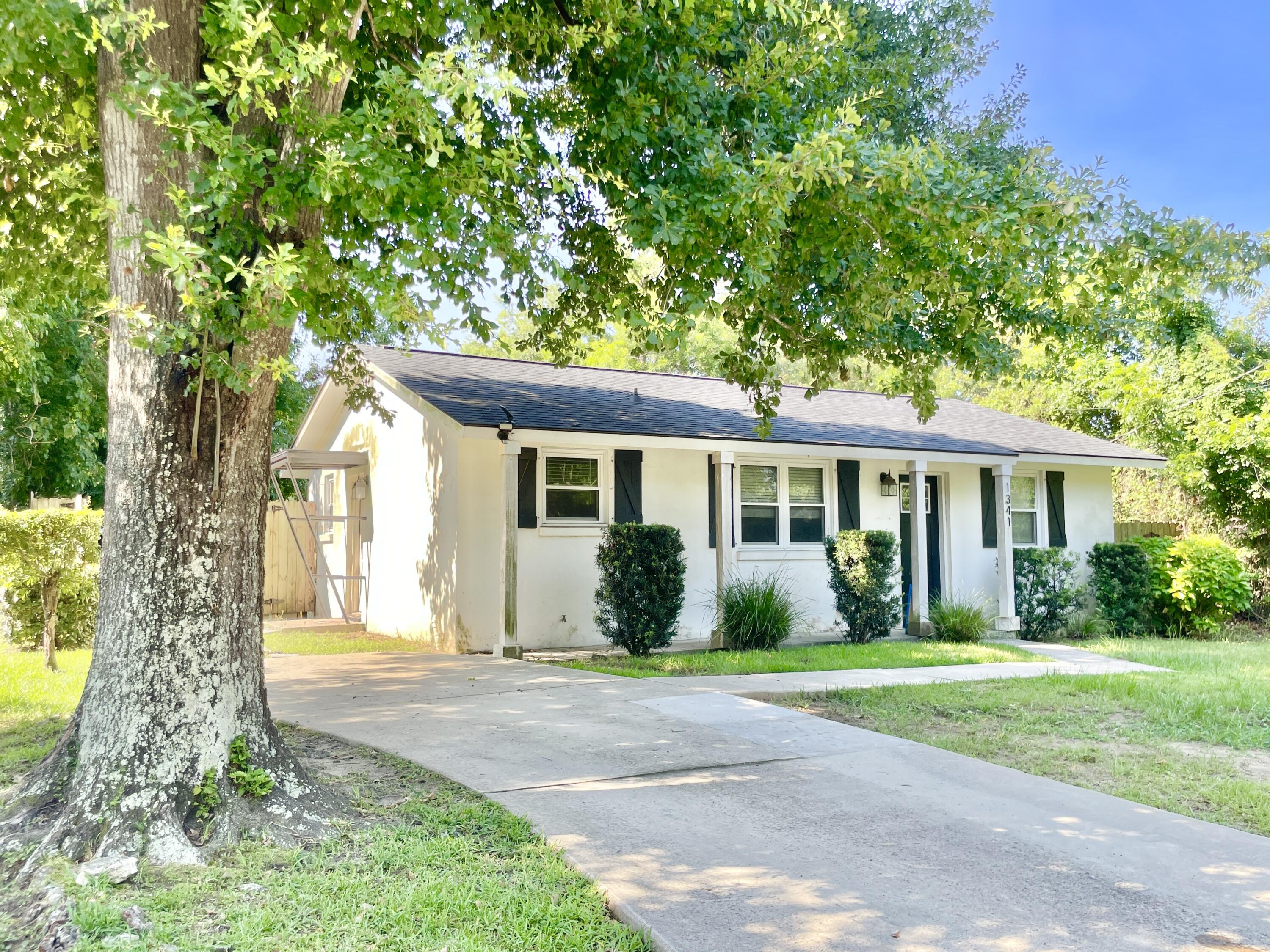 1341 Wallerton Avenue