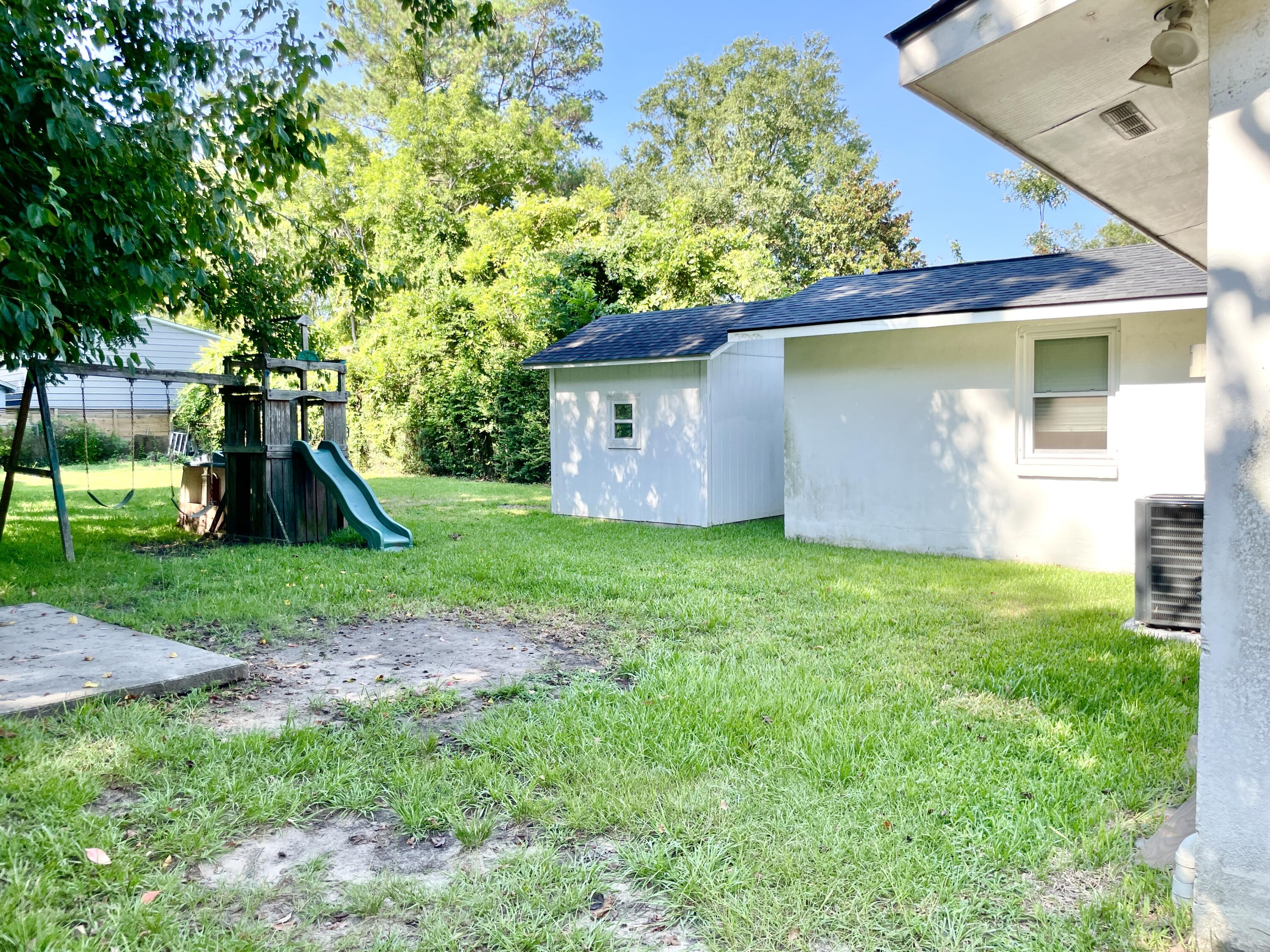 1341 Wallerton Avenue