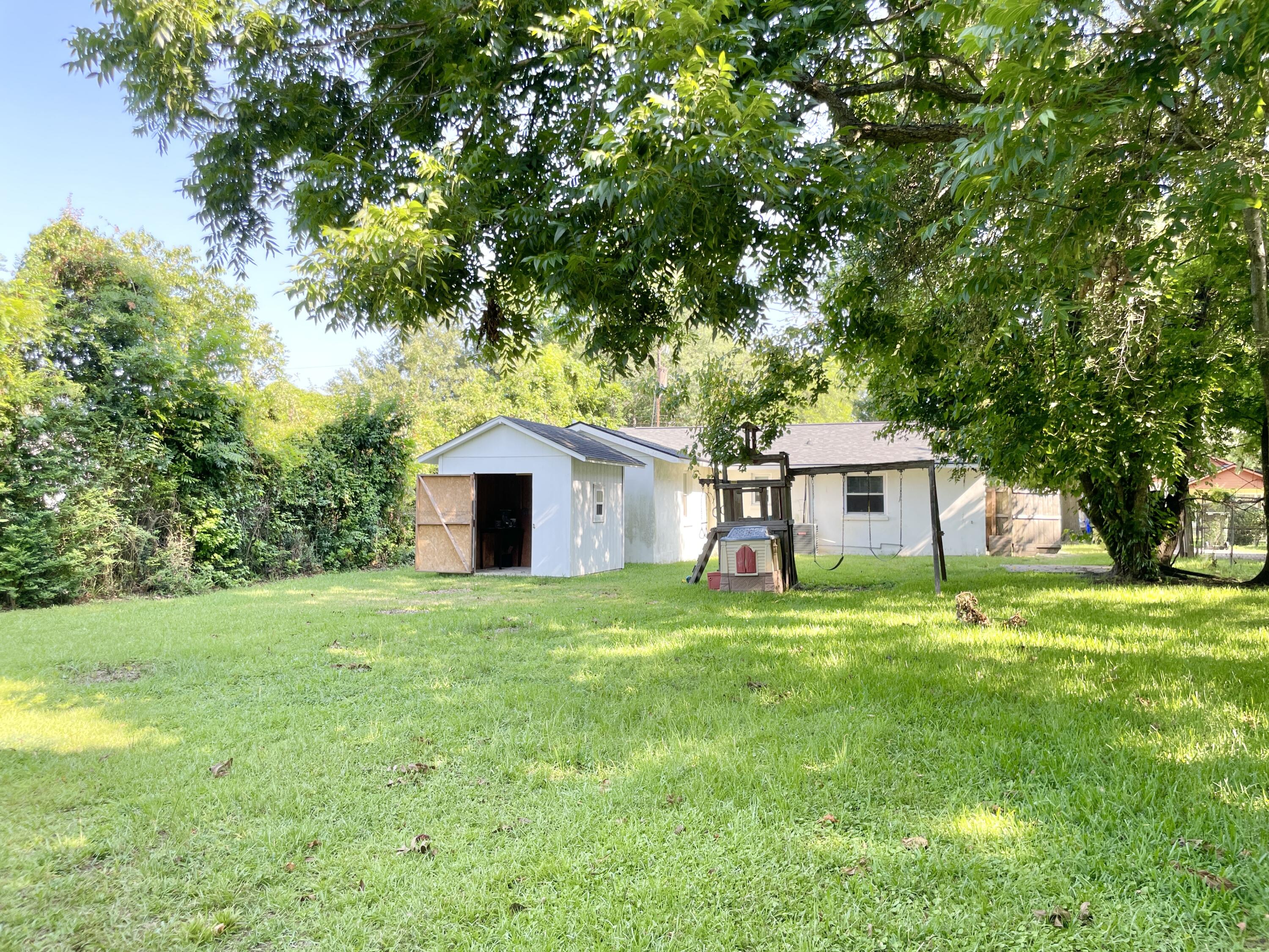 1341 Wallerton Avenue