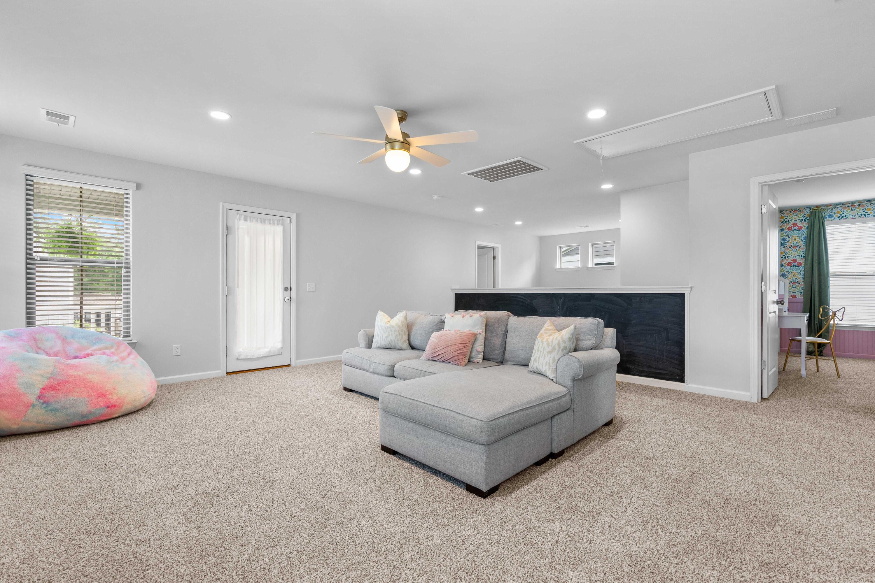 2069 Kemmerlin Street