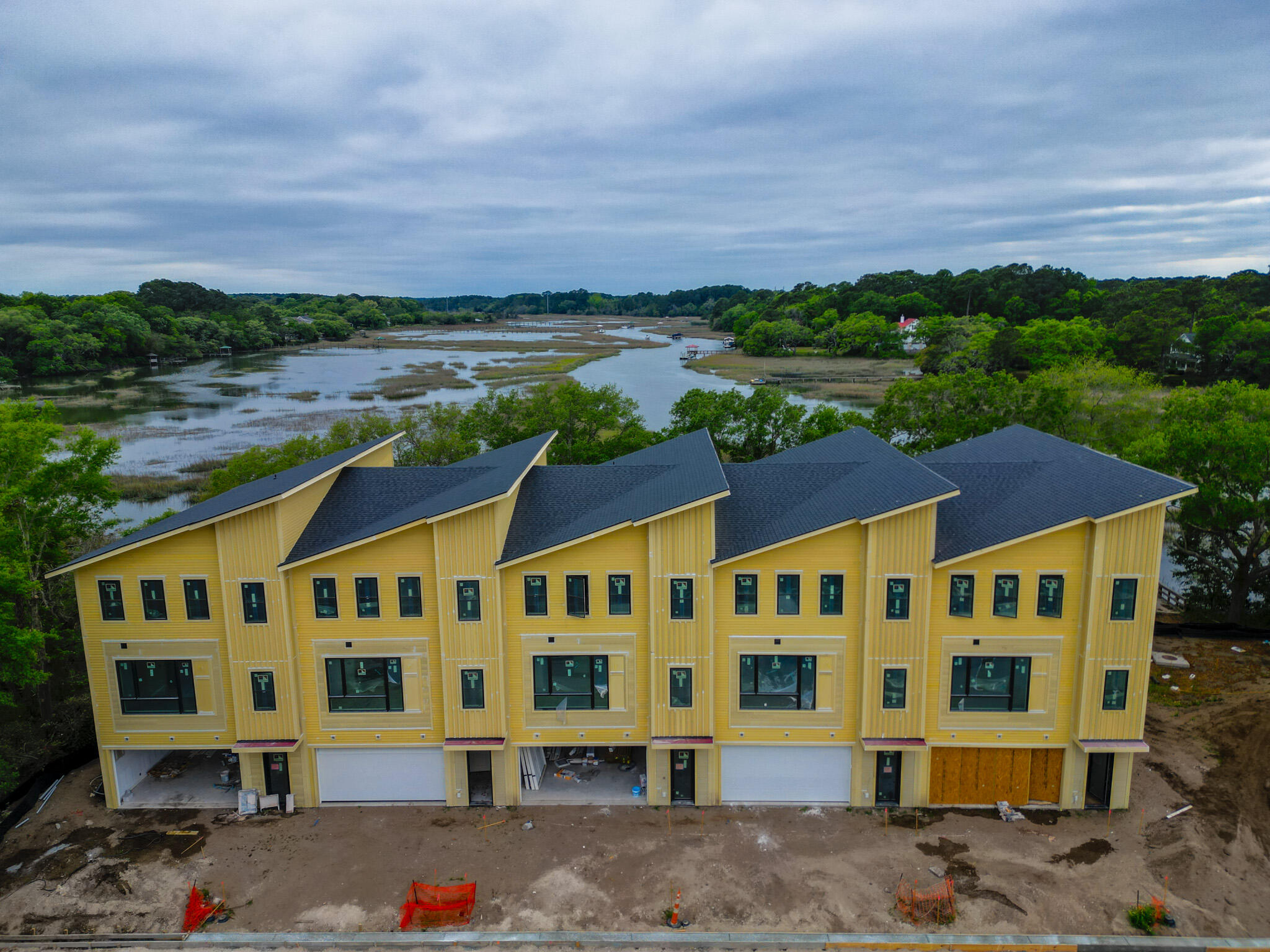 826 Curved Creek Court