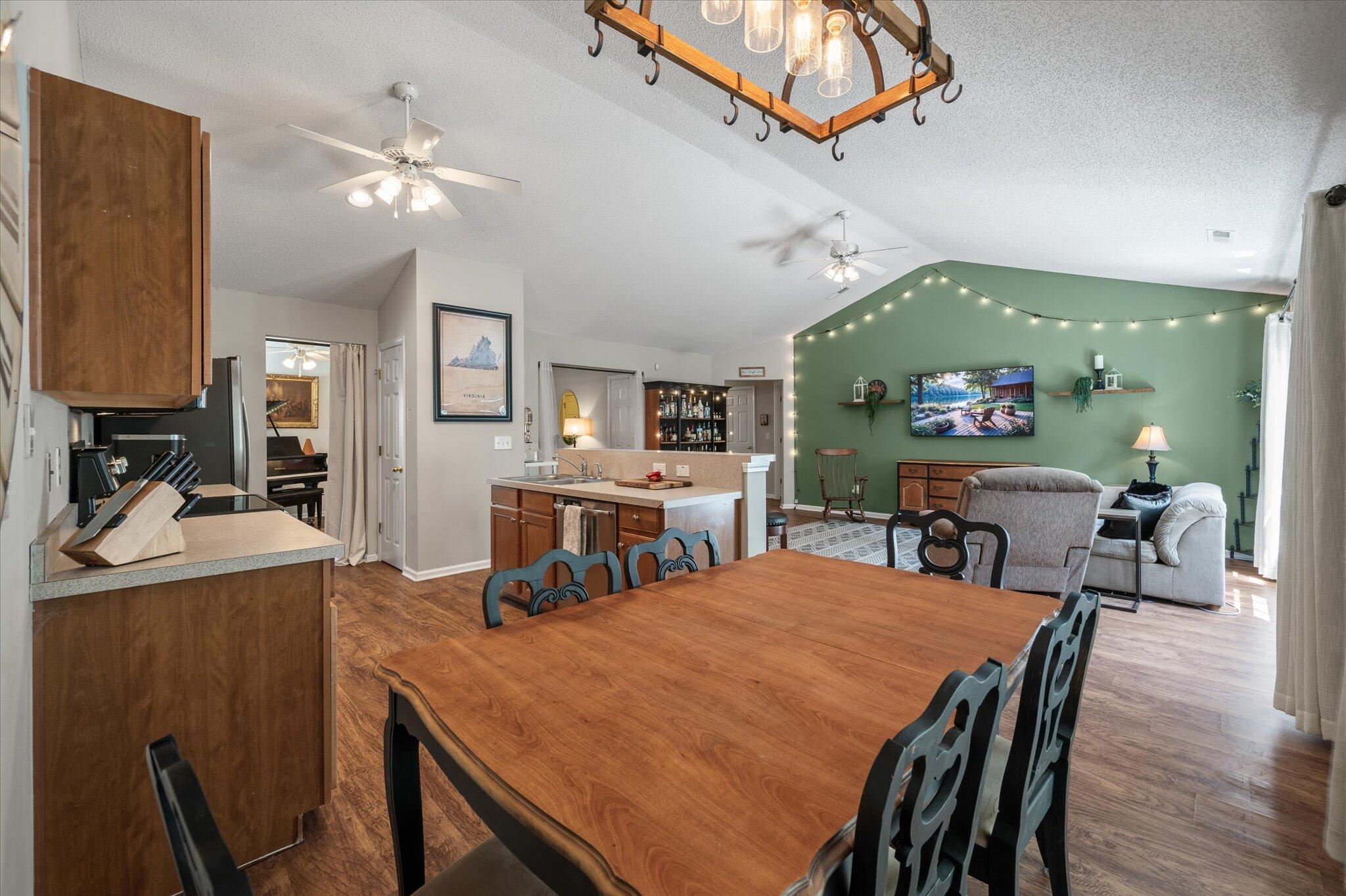 5013 Holdsworth Drive