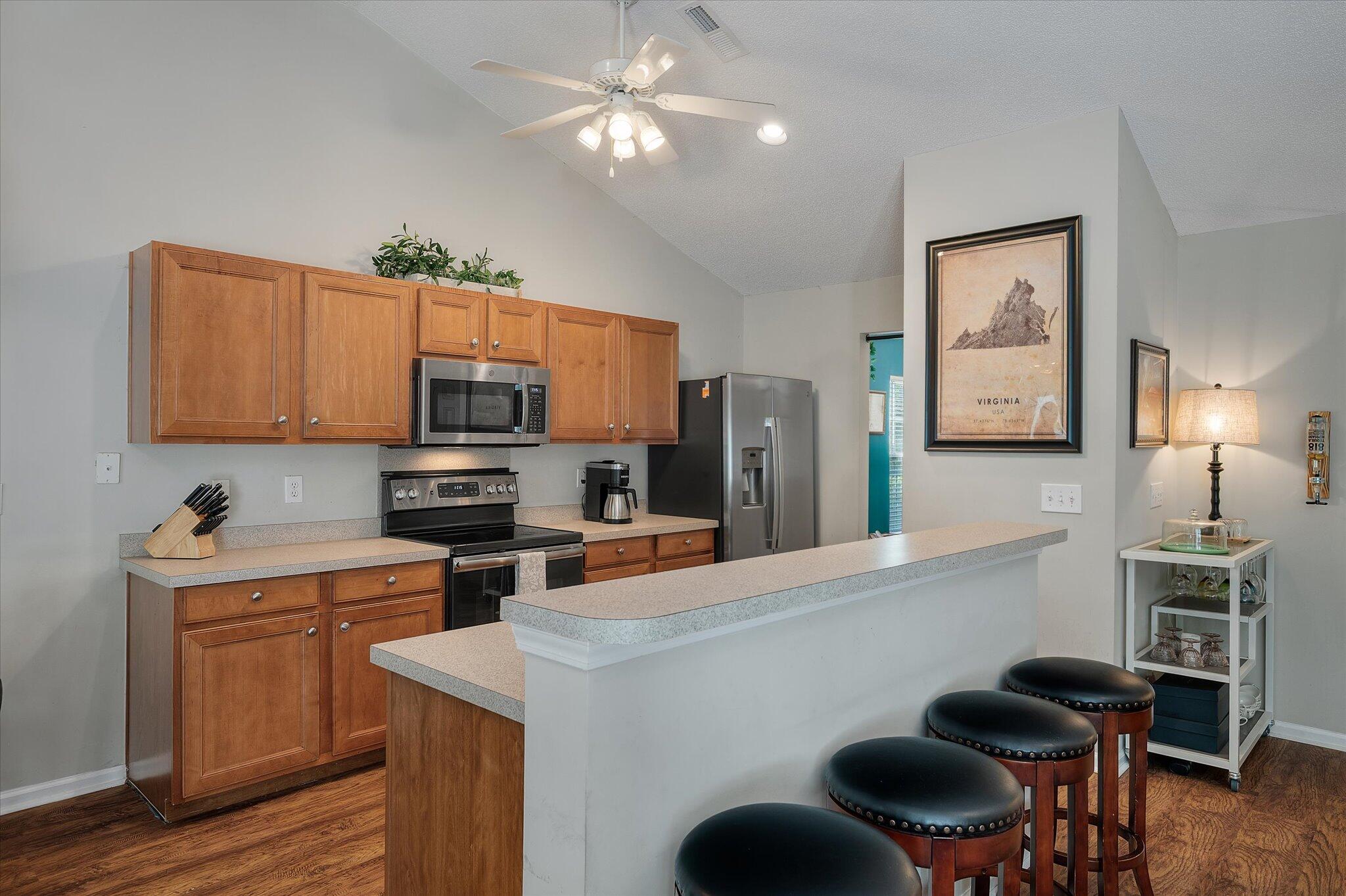 5013 Holdsworth Drive