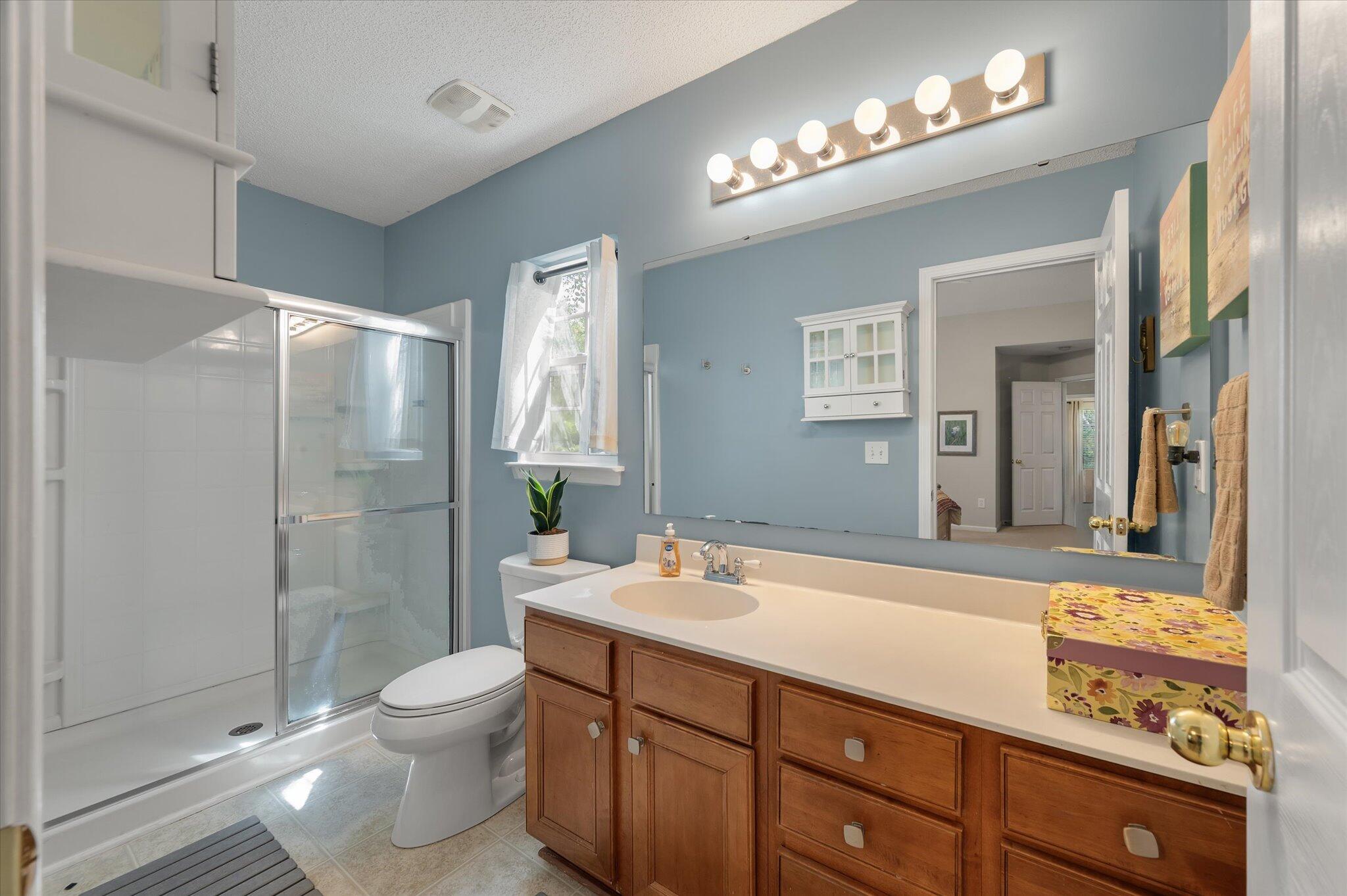 5013 Holdsworth Drive