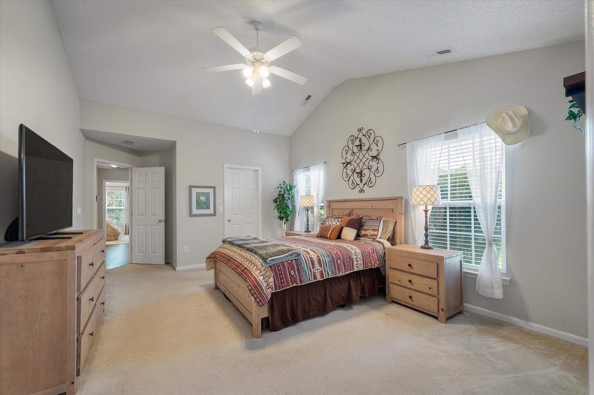 5013 Holdsworth Drive