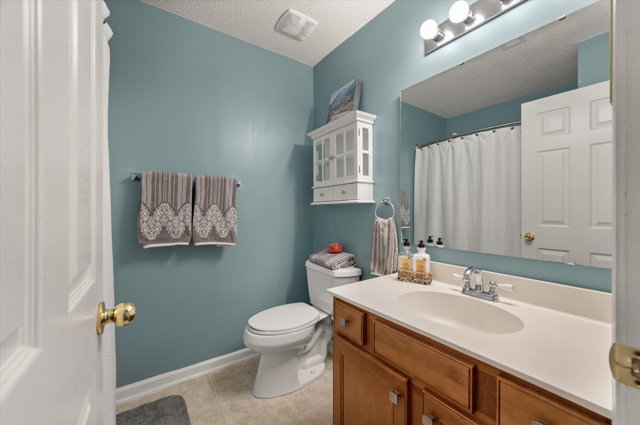 5013 Holdsworth Drive