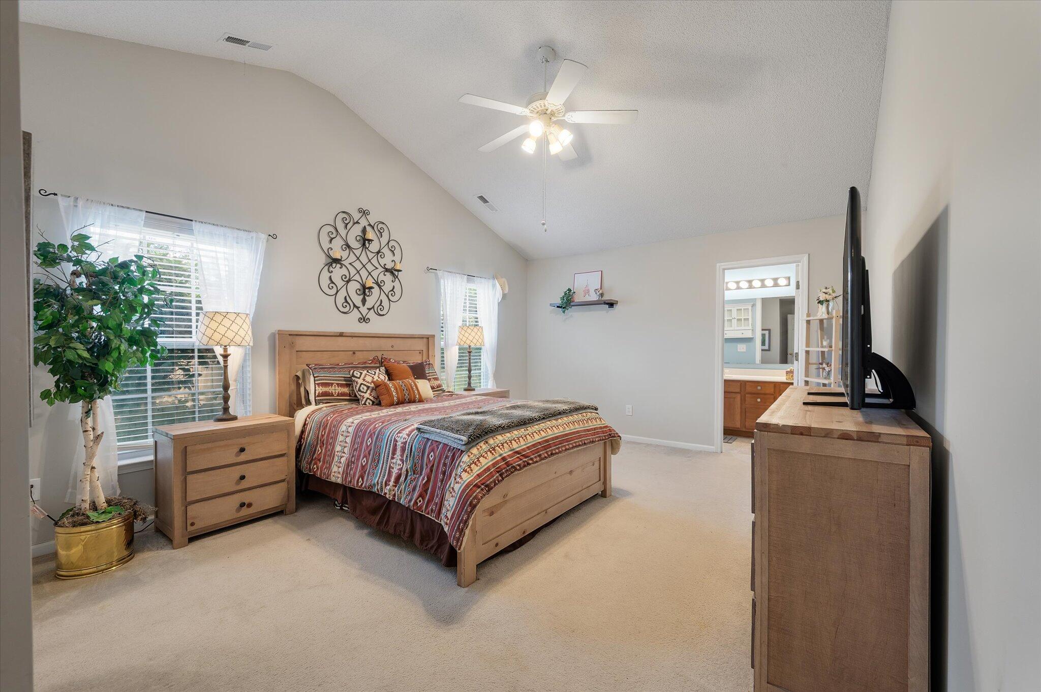 5013 Holdsworth Drive