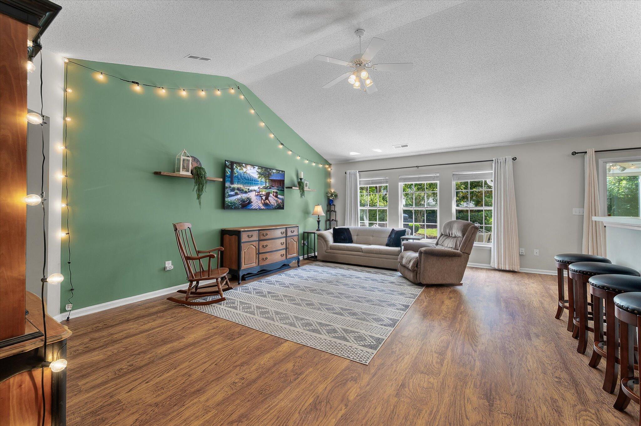 5013 Holdsworth Drive