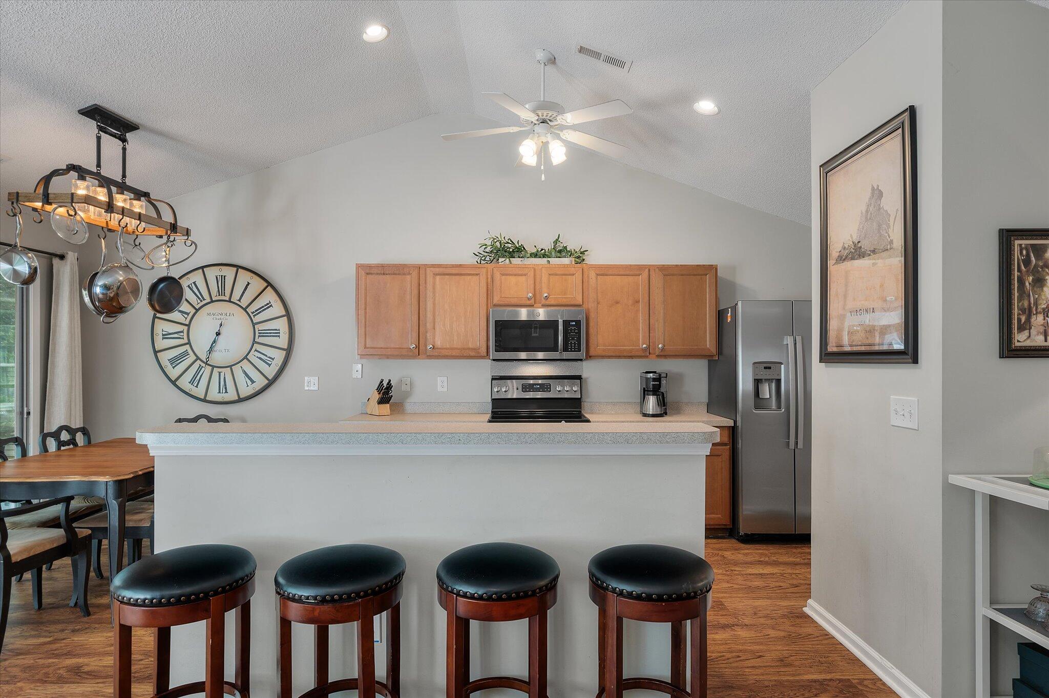 5013 Holdsworth Drive