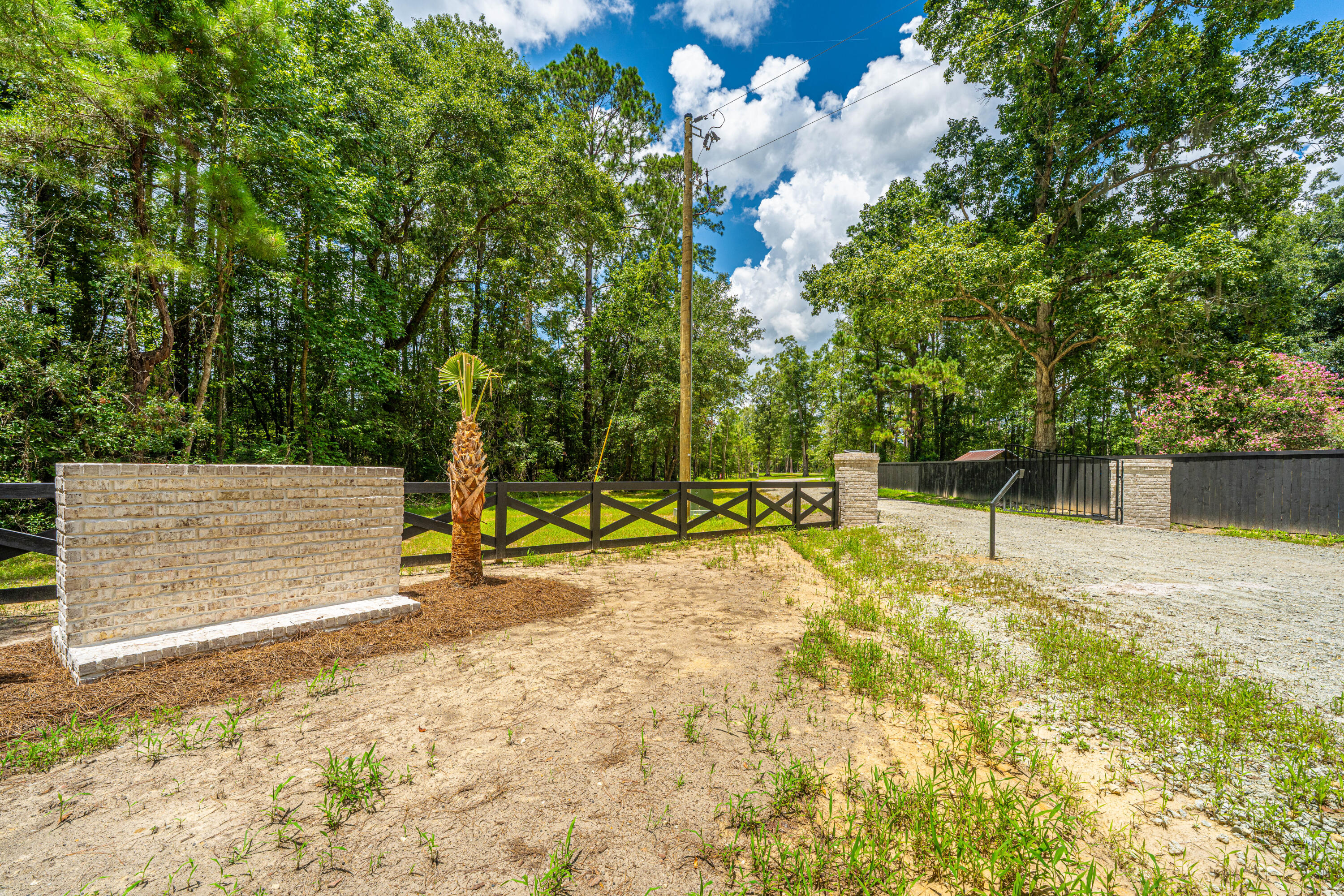 006 Southern Acres Lane