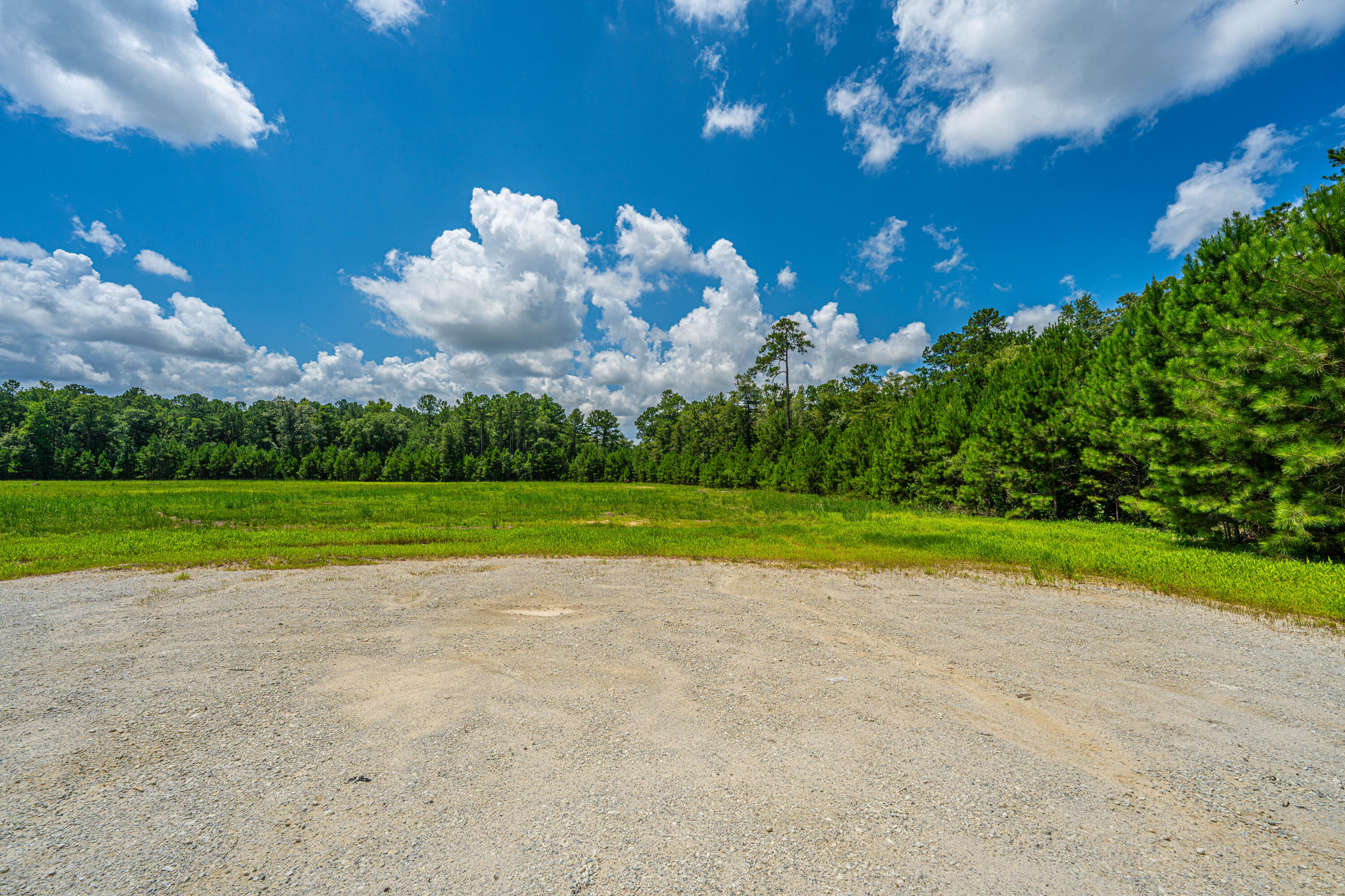 007 Southern Acres Lane