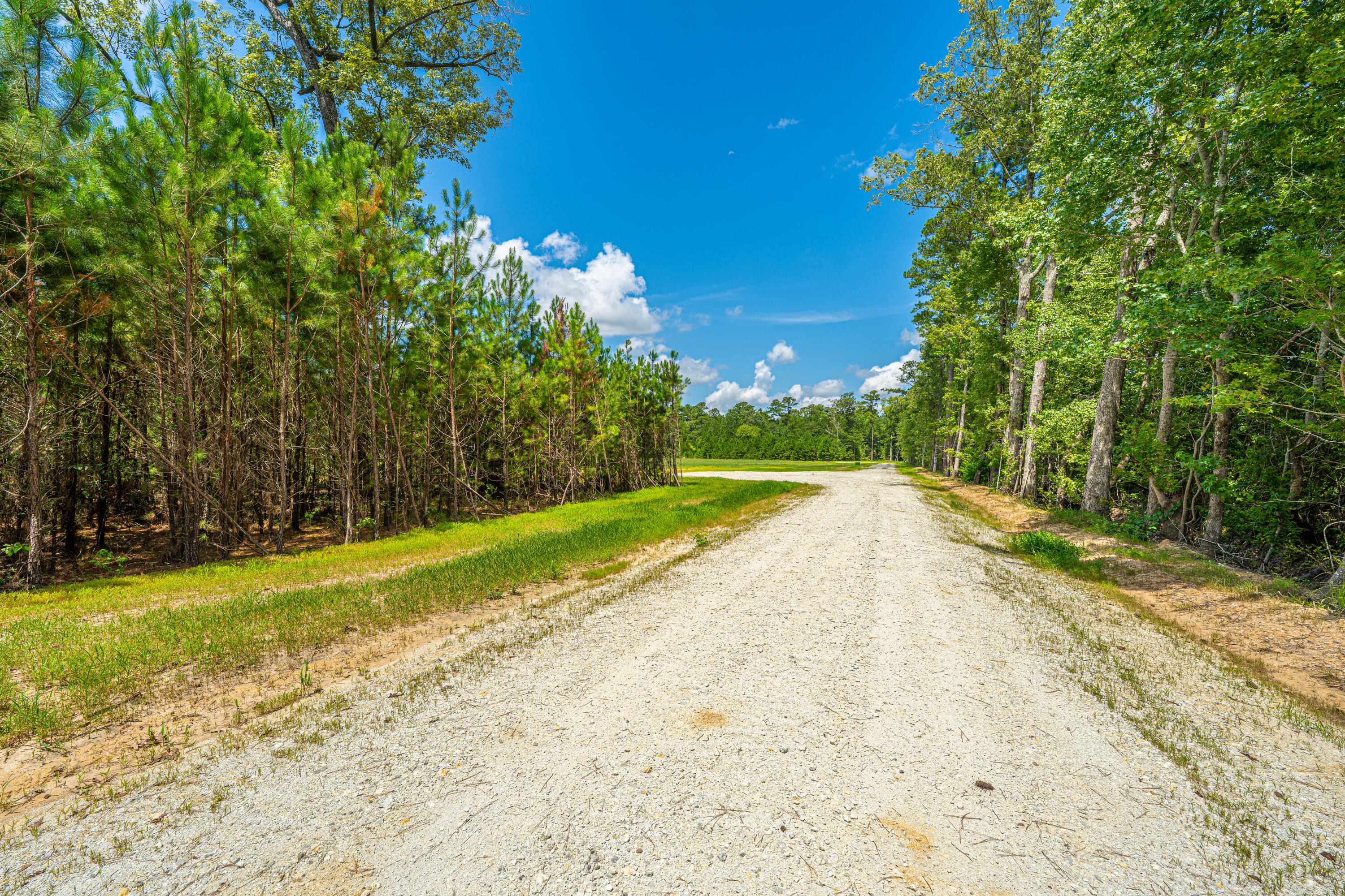 007 Southern Acres Lane