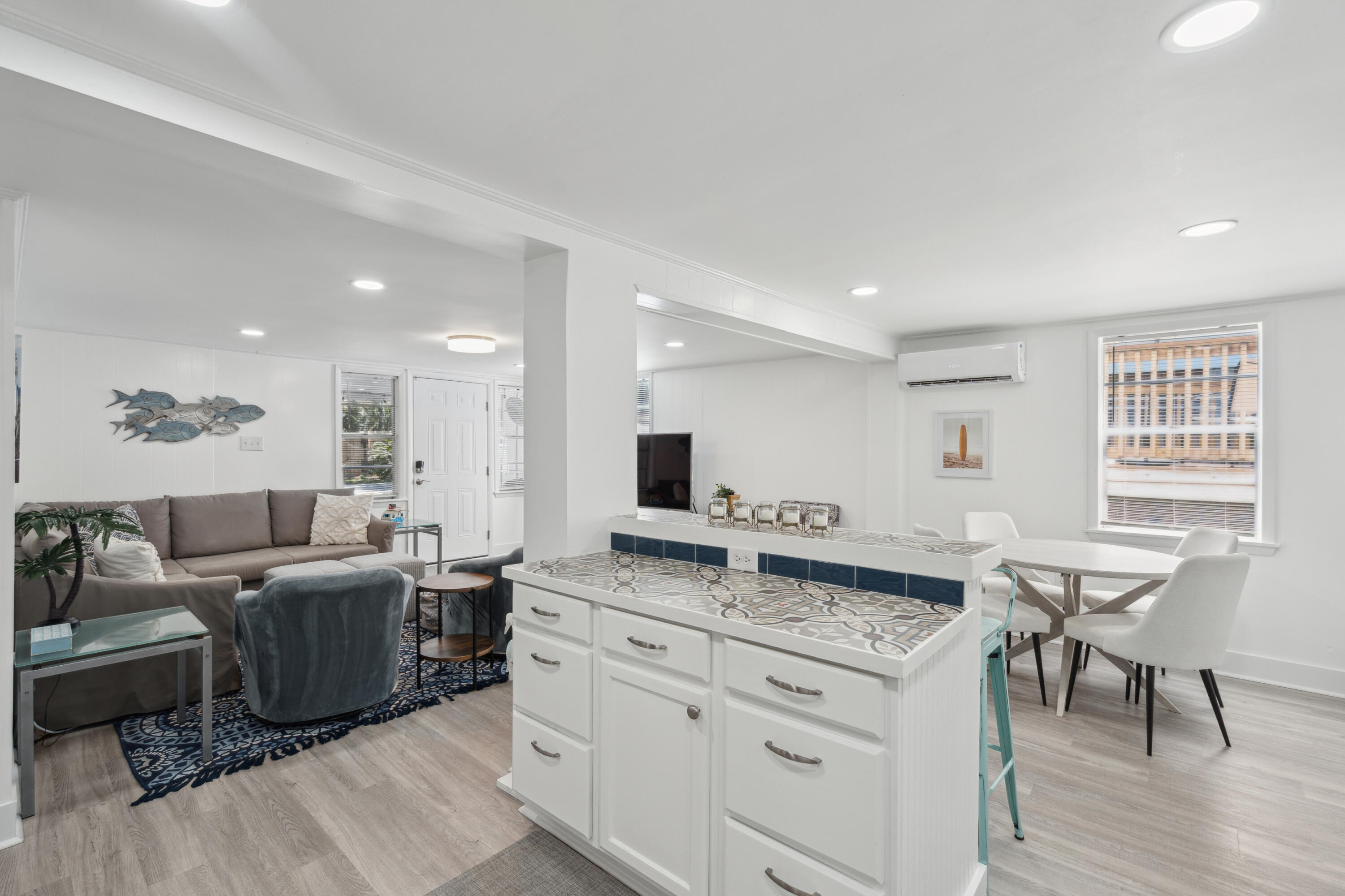 2407 Cameron Boulevard # B Unit: A & B