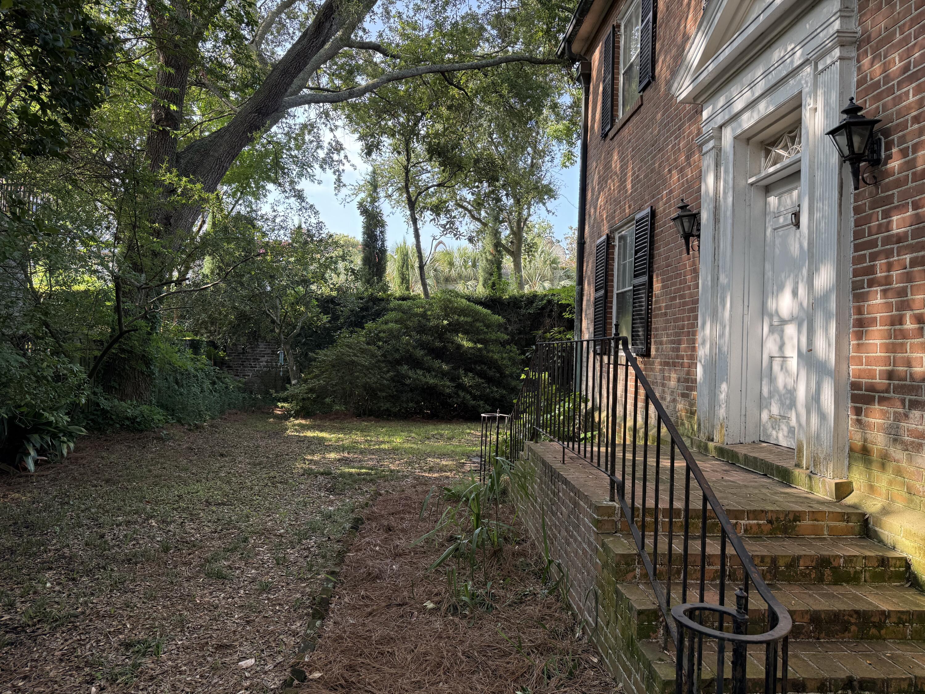 15 Longitude Lane