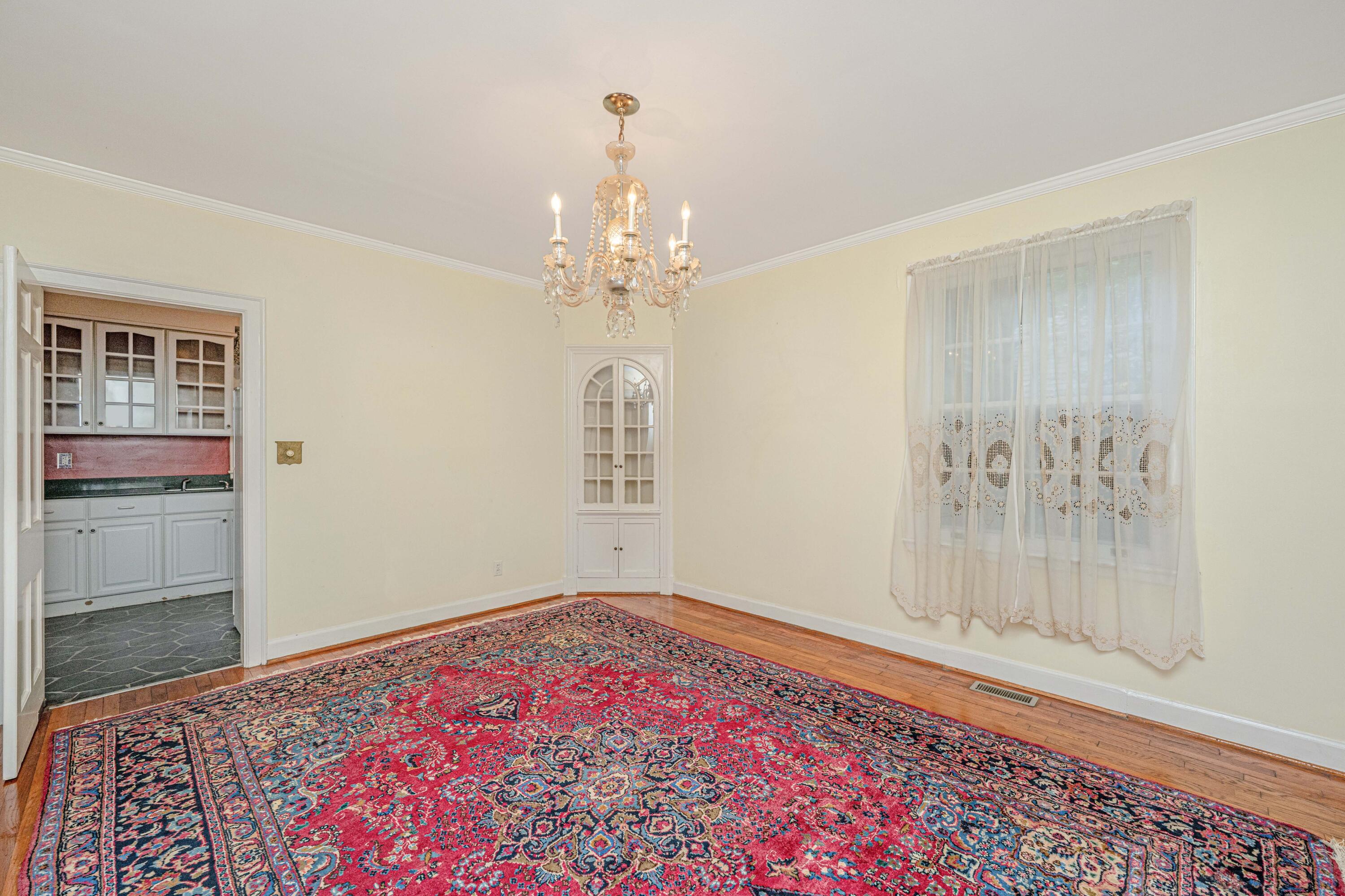15 Longitude Lane