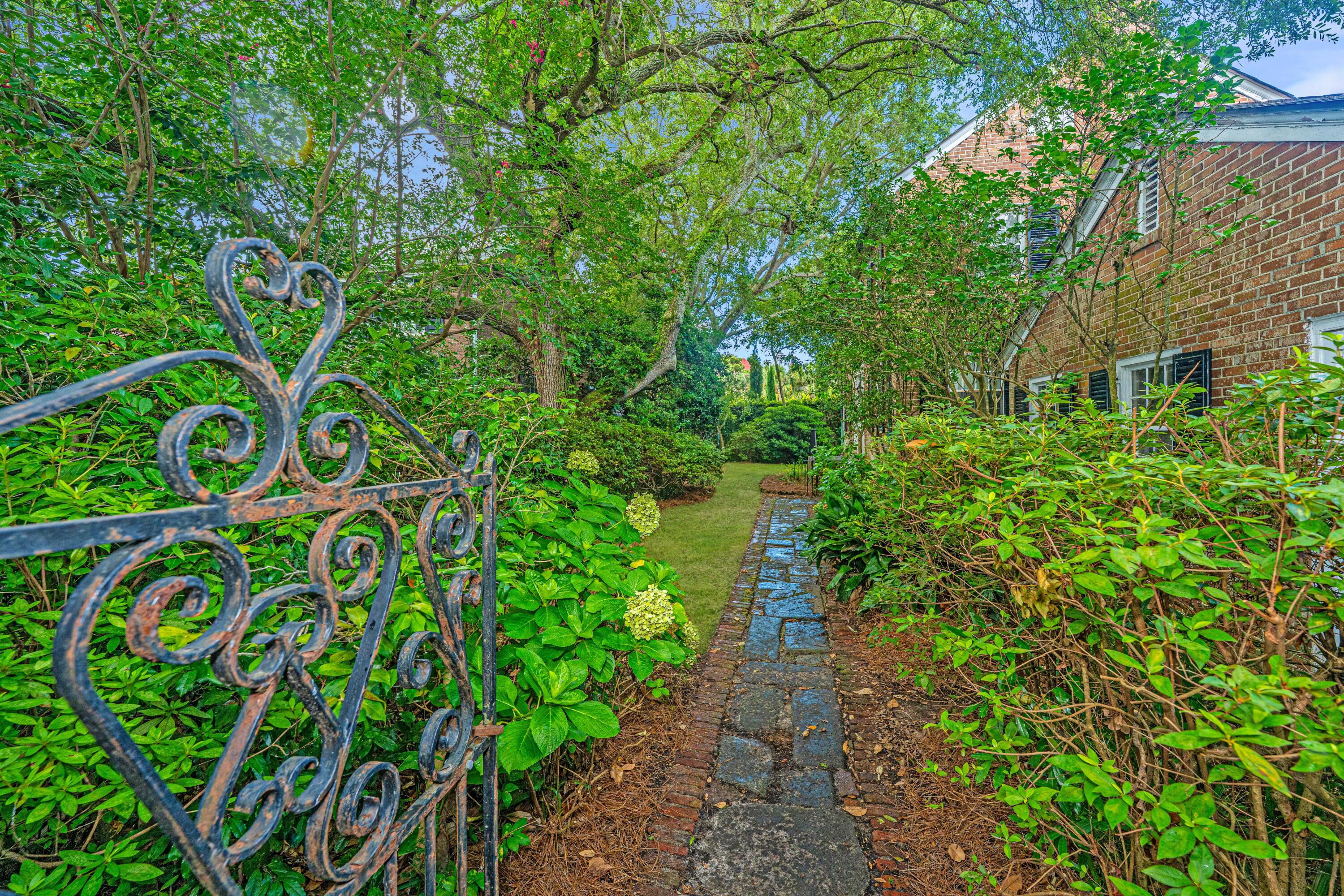 15 Longitude Lane