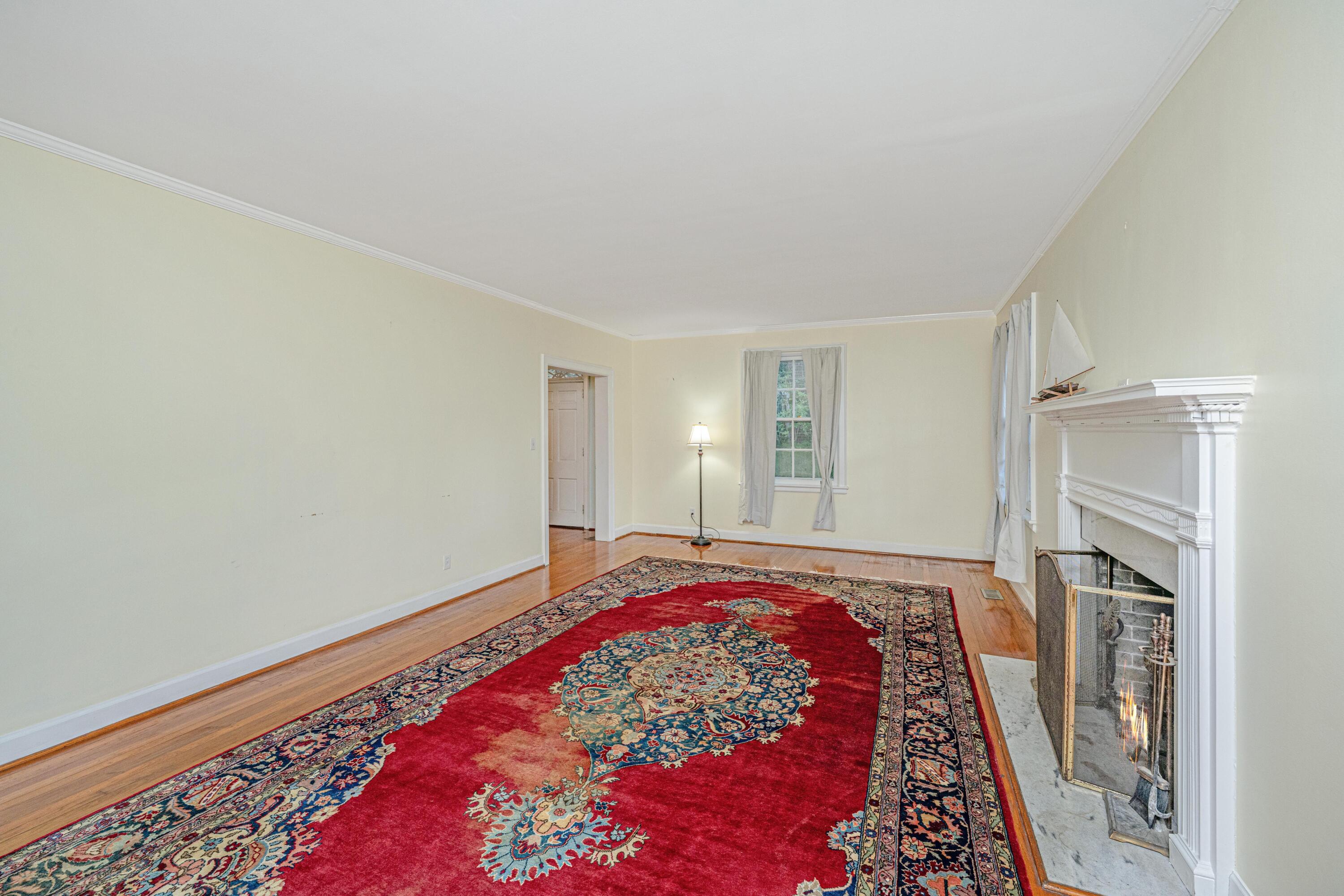15 Longitude Lane