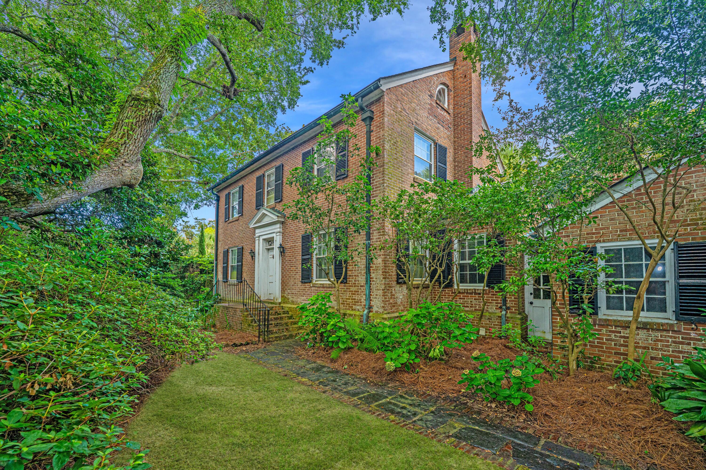 15 Longitude Lane