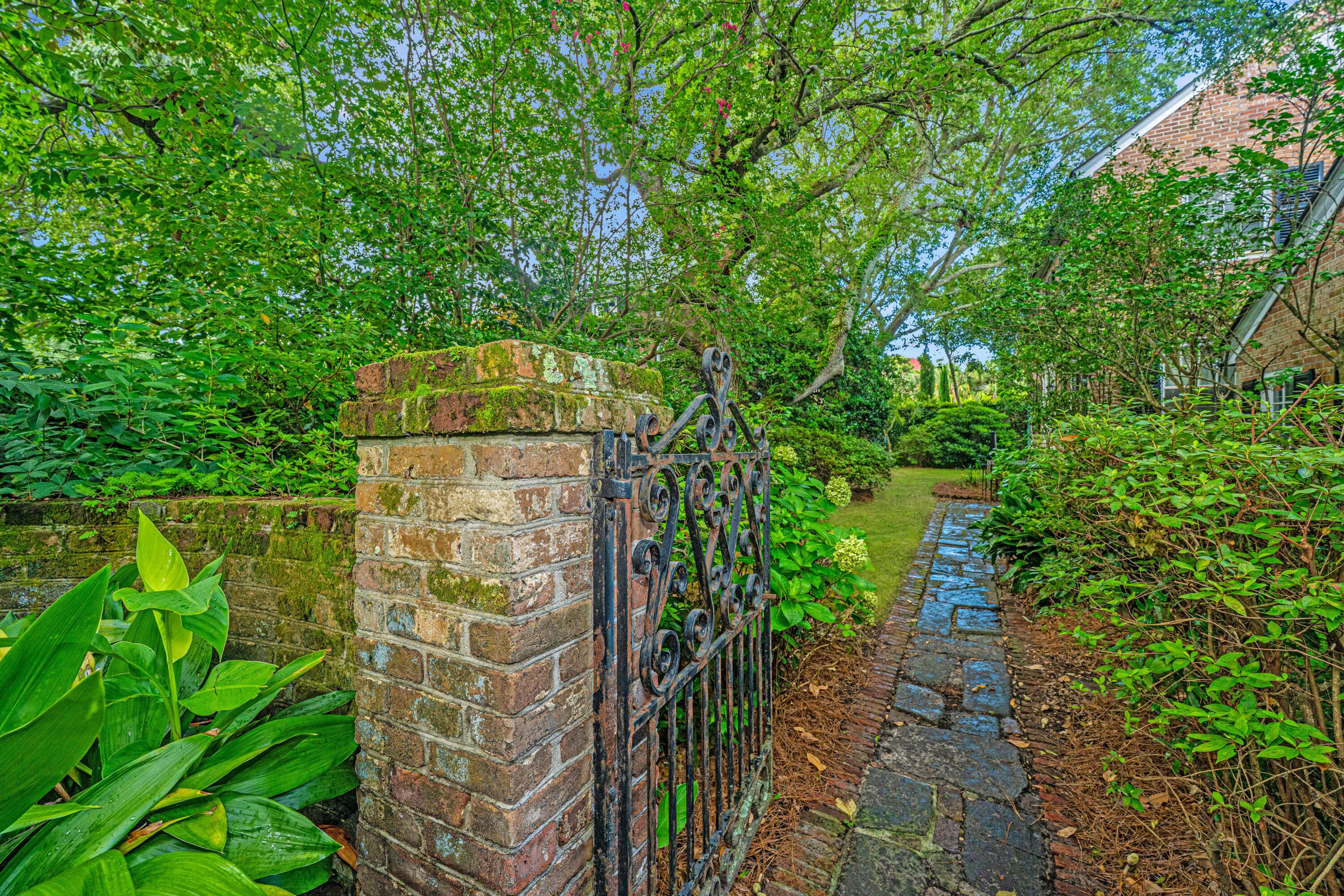 15 Longitude Lane