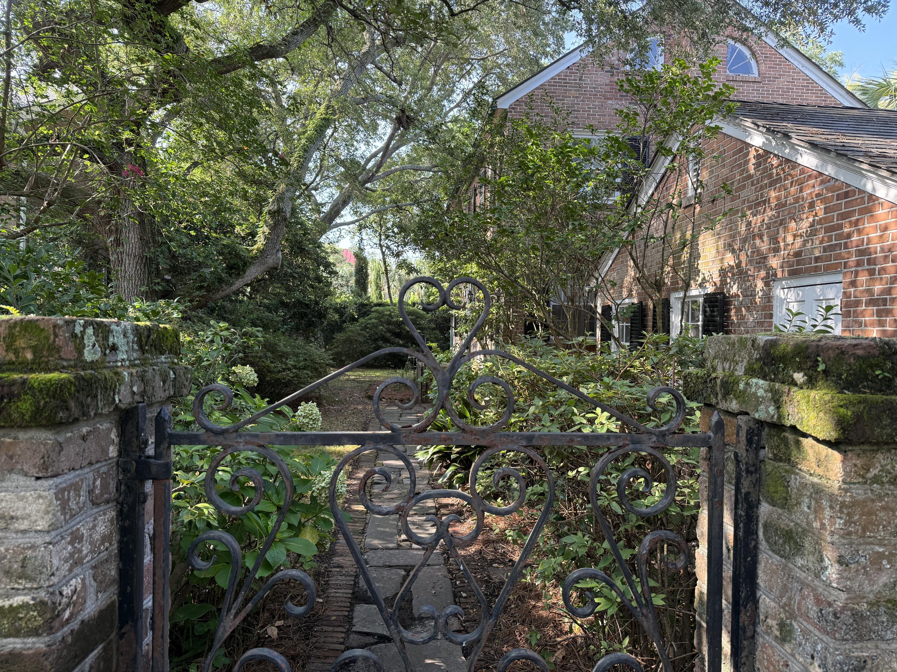 15 Longitude Lane