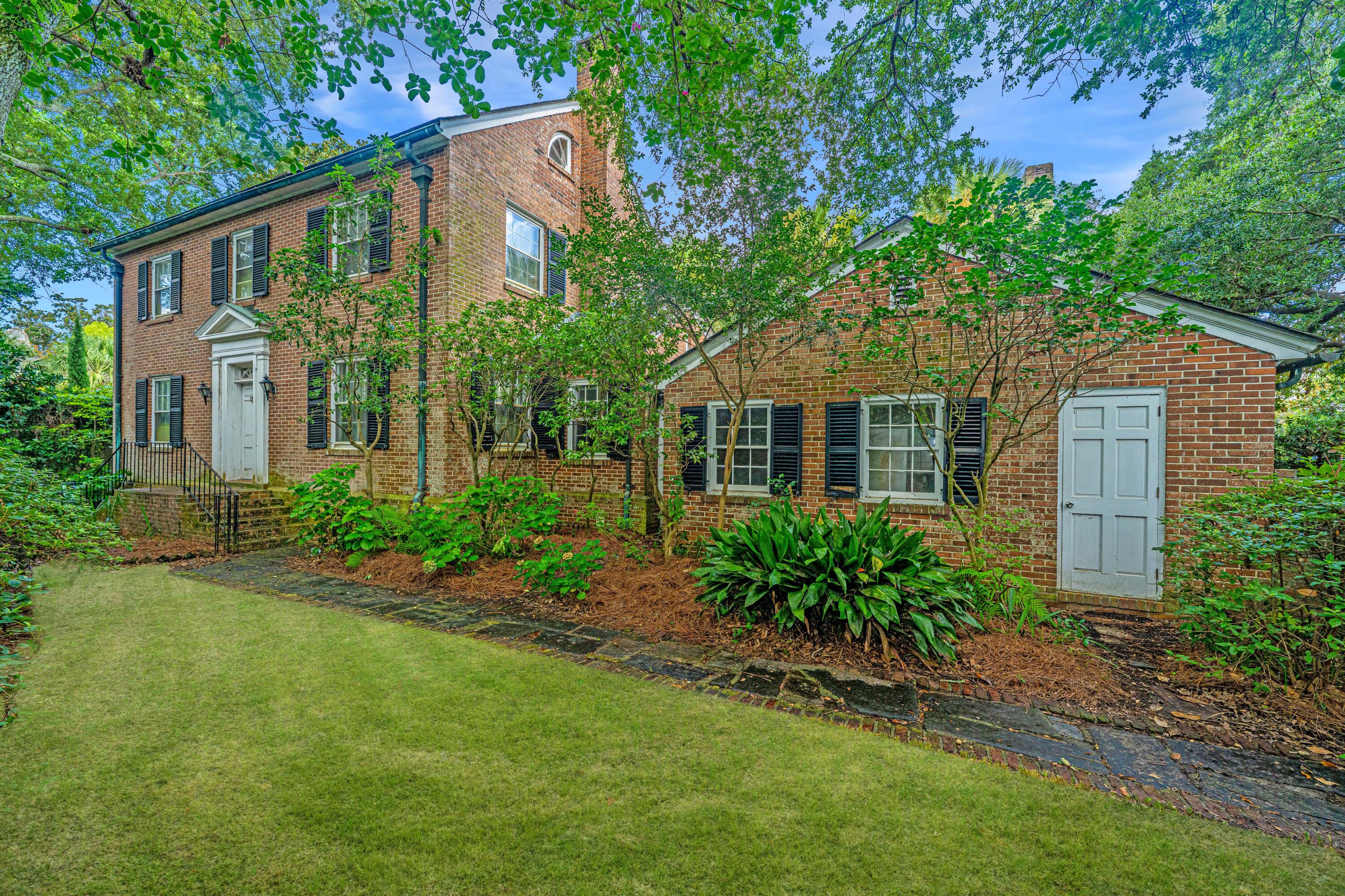 15 Longitude Lane